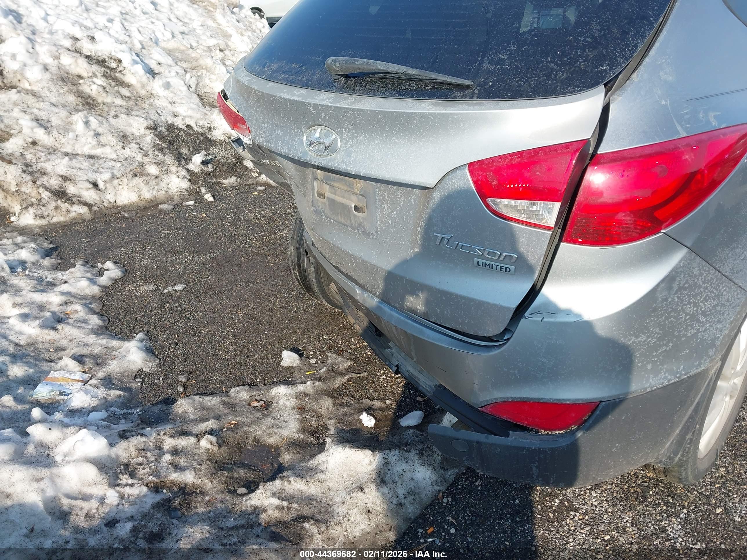 HYUNDAI TUCSON image 6