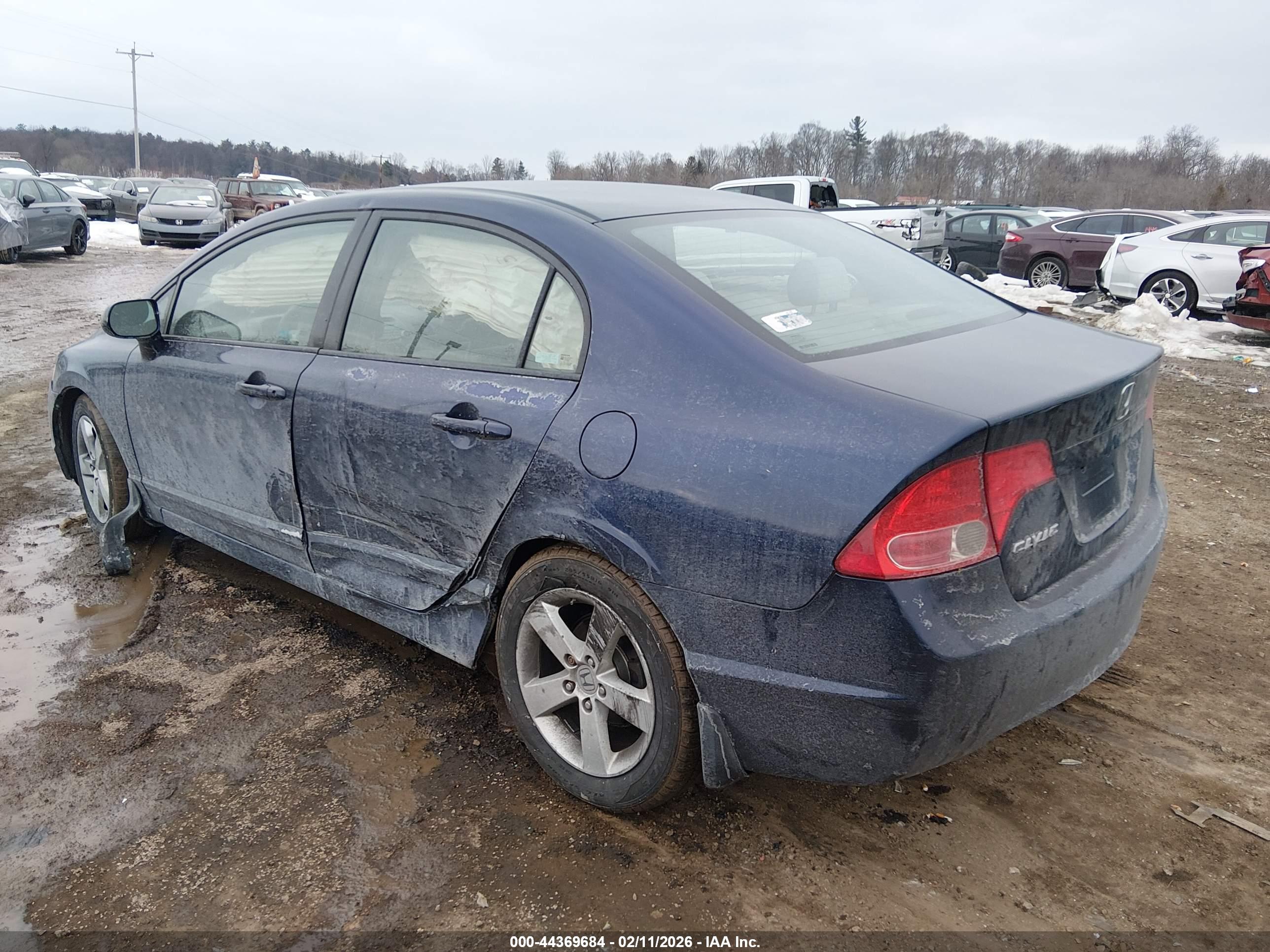HONDA CIVIC image 3