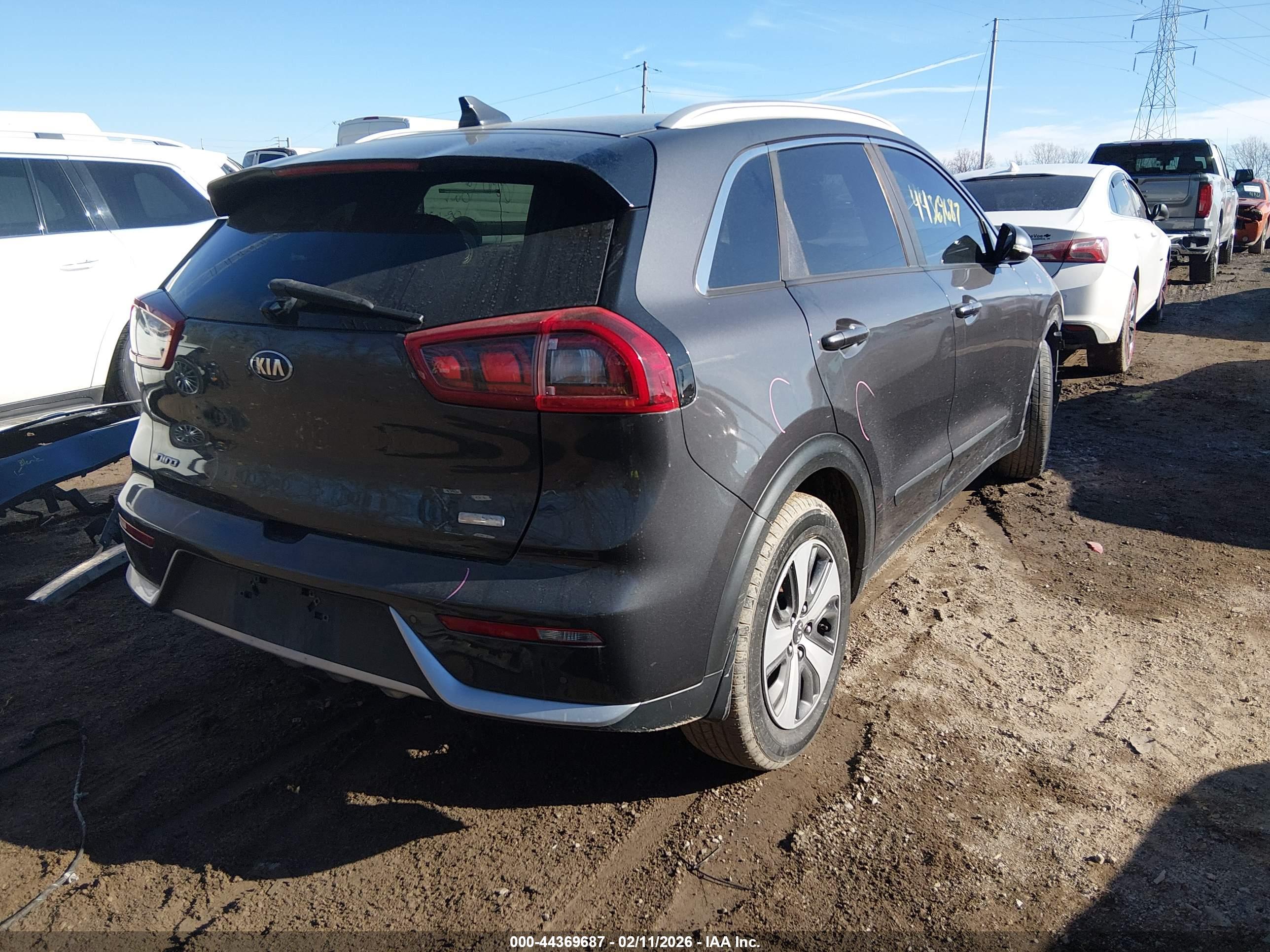 KIA NIRO image 4