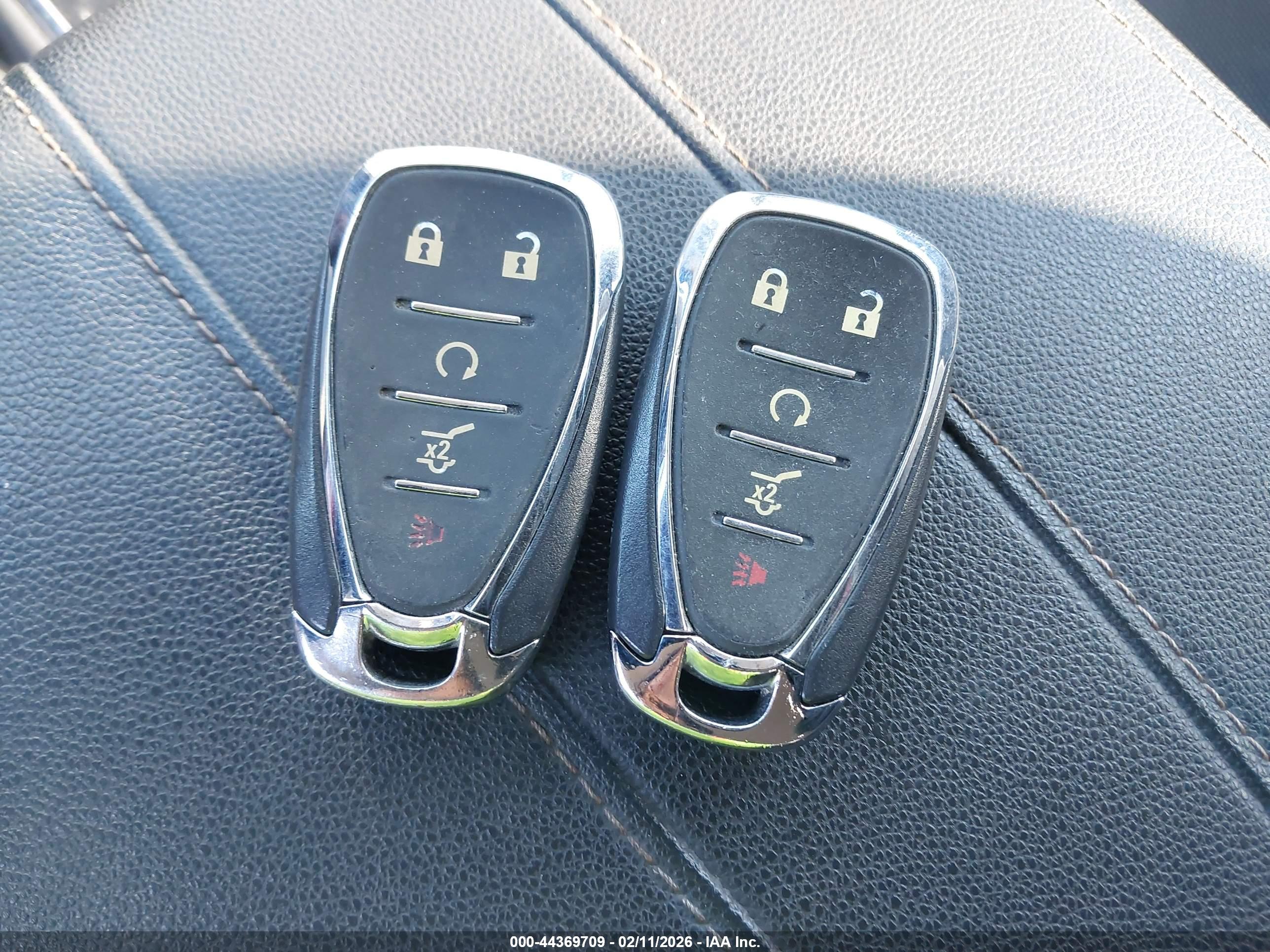 CHEVROLET TRAVERSE image 11