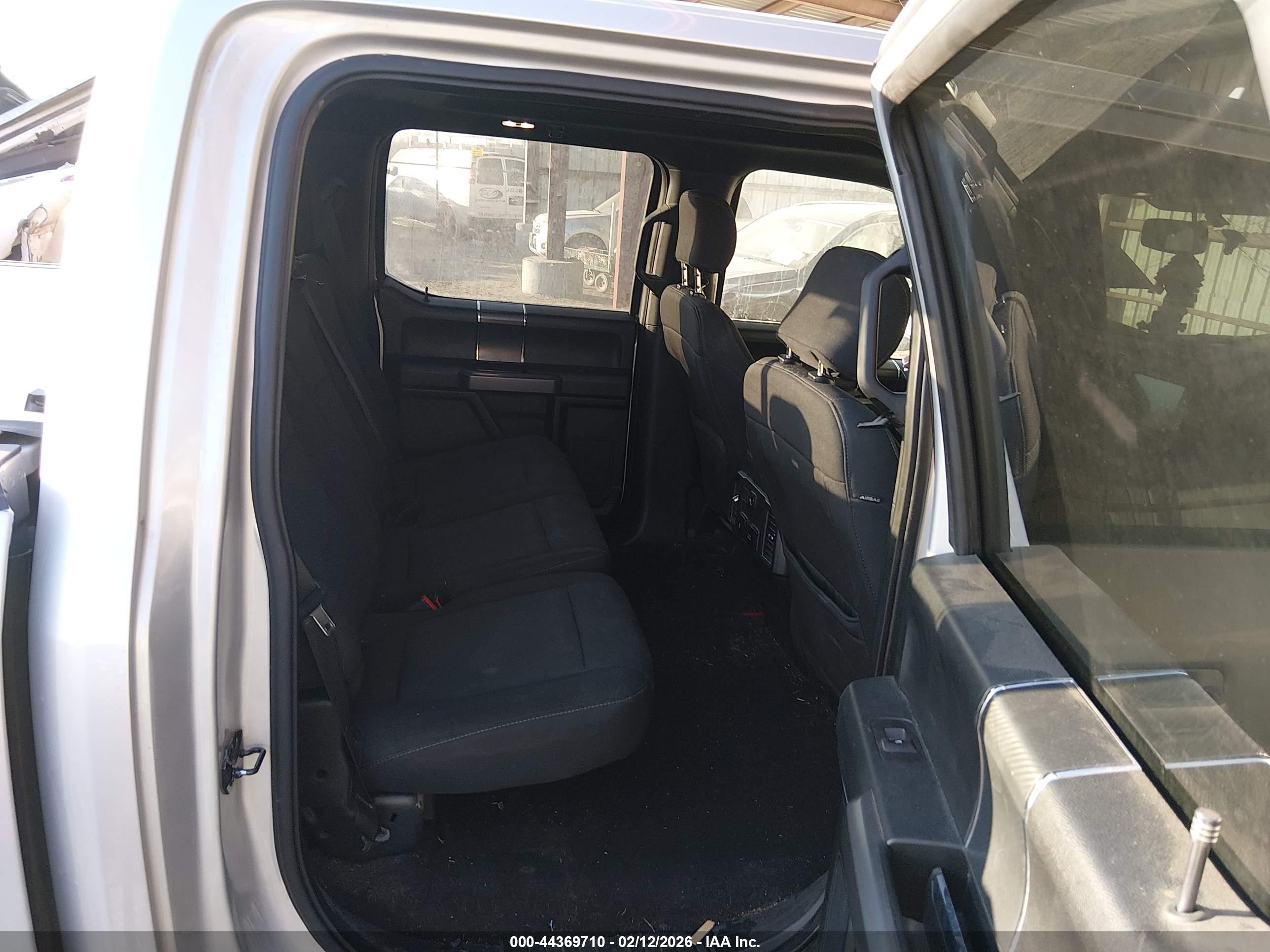 FORD F-150 image 8