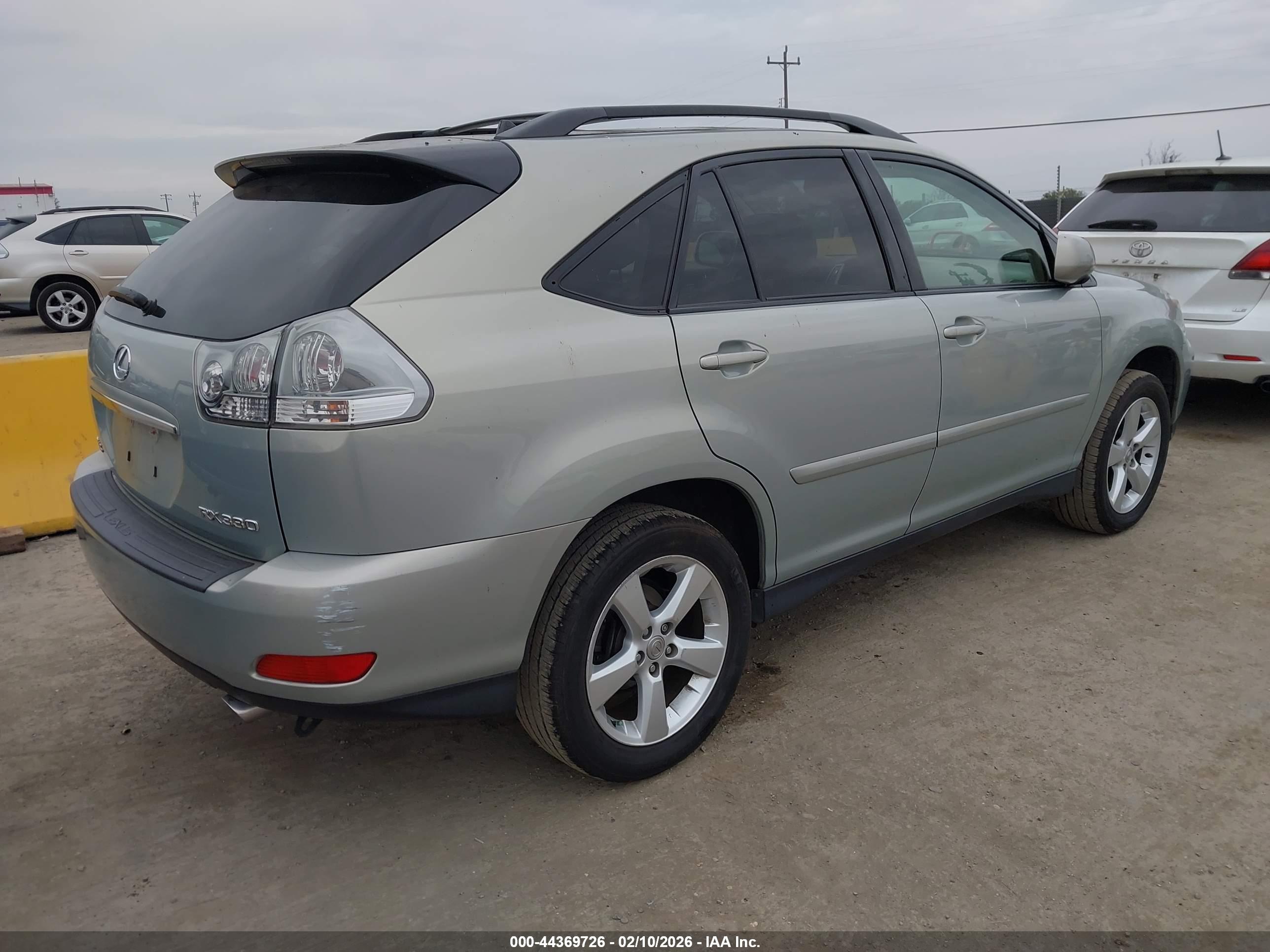 LEXUS RX image 4