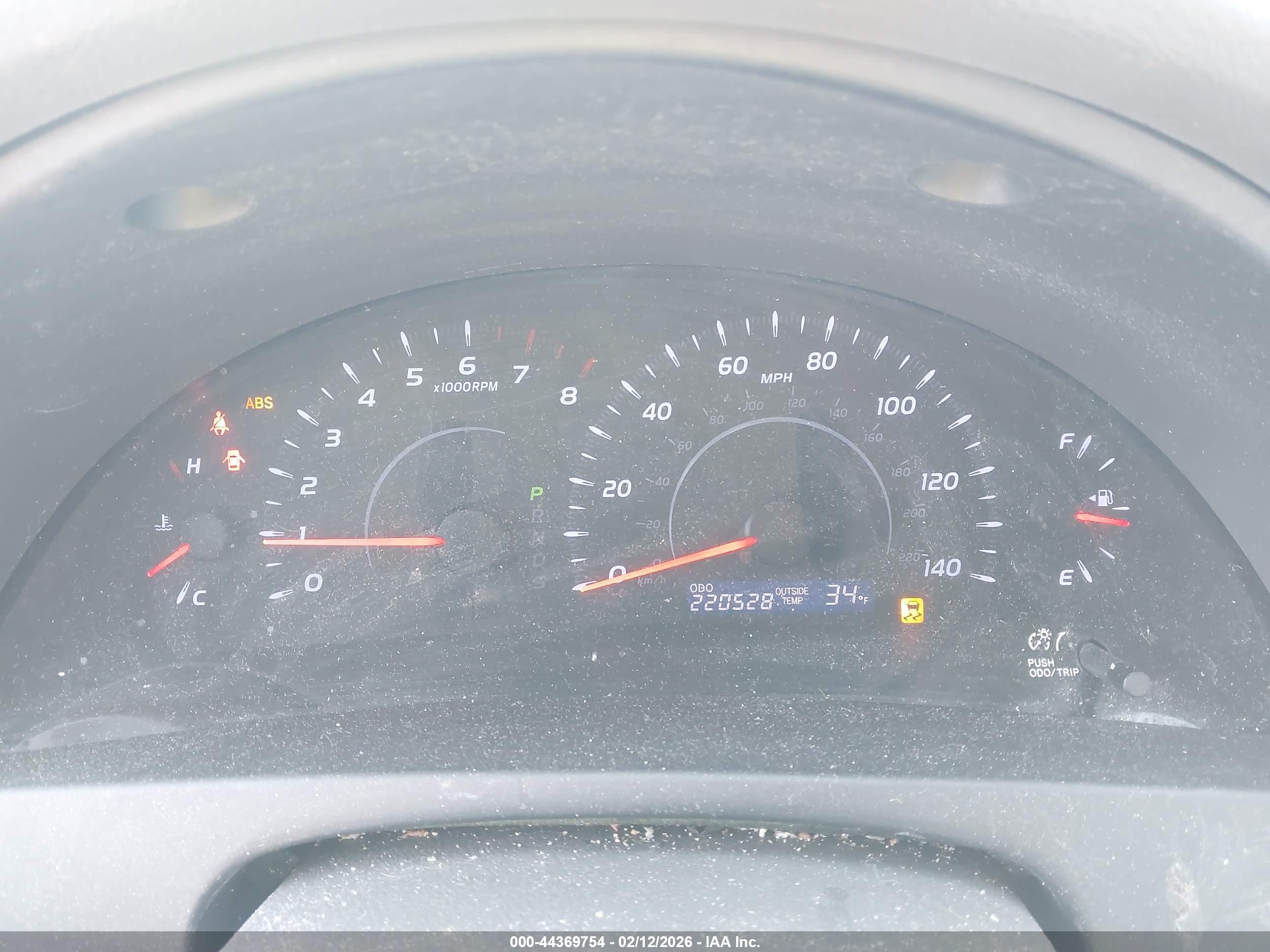 TOYOTA CAMRY image 7