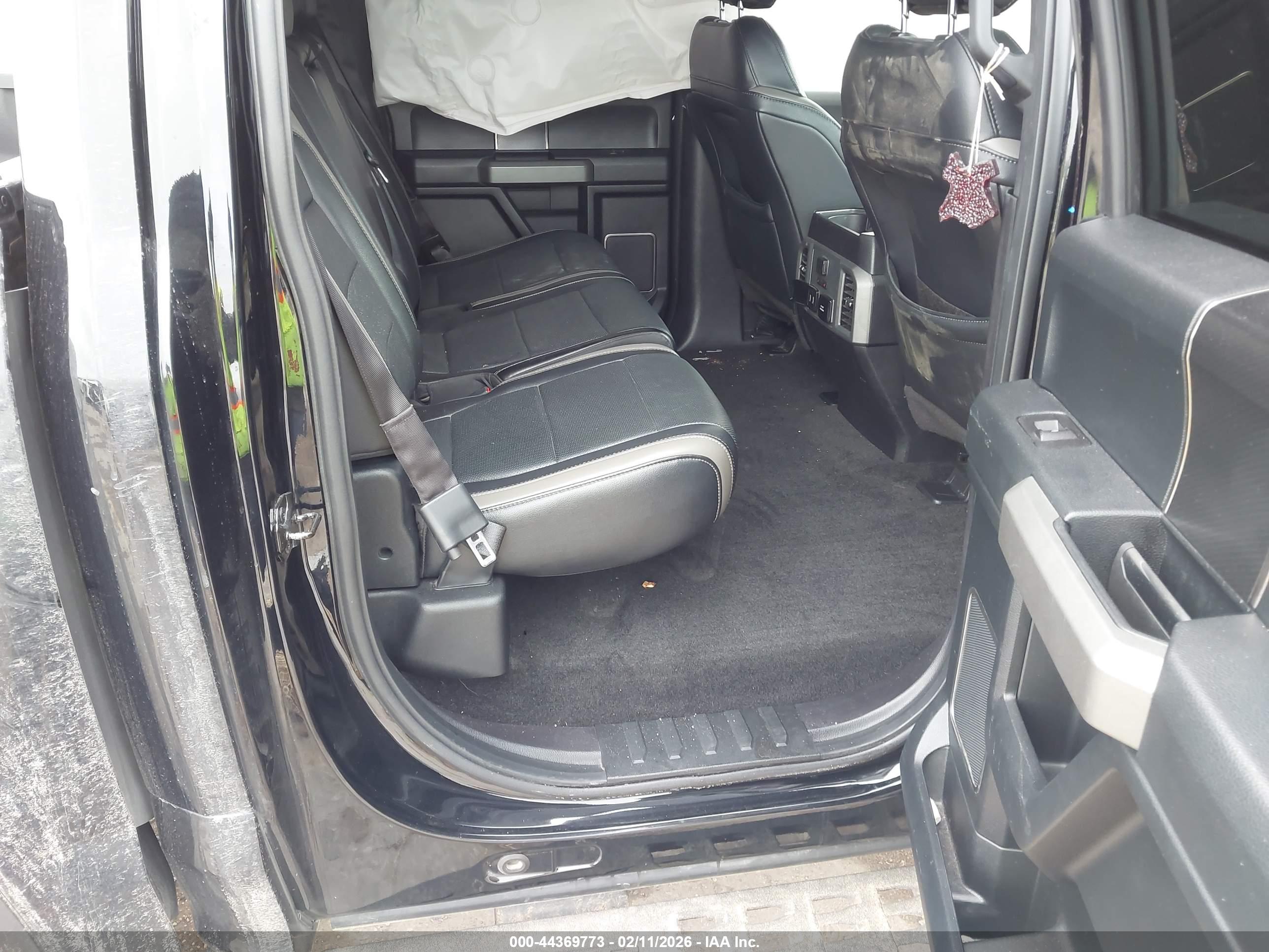 FORD F-150 image 8