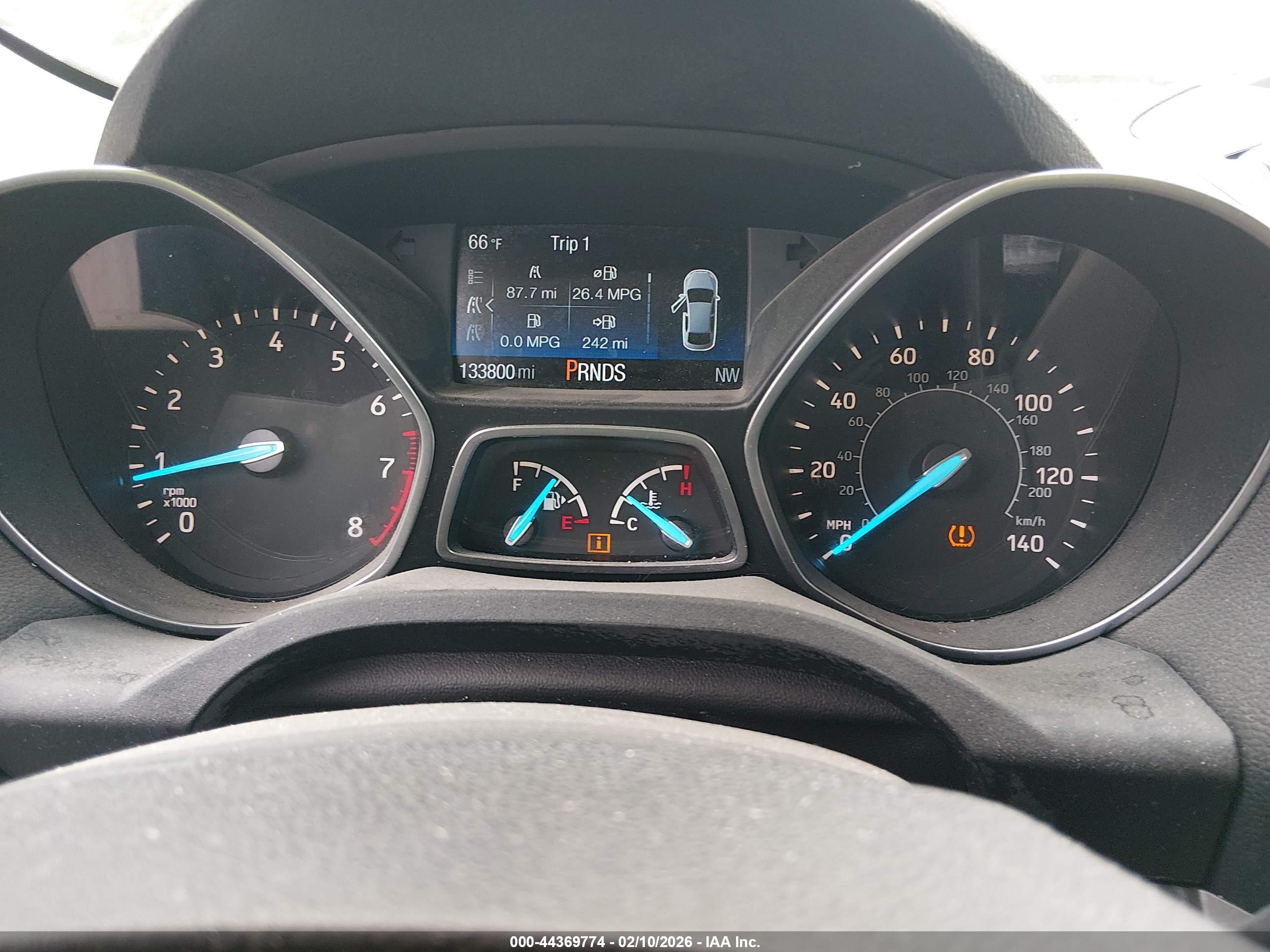 FORD ESCAPE image 7