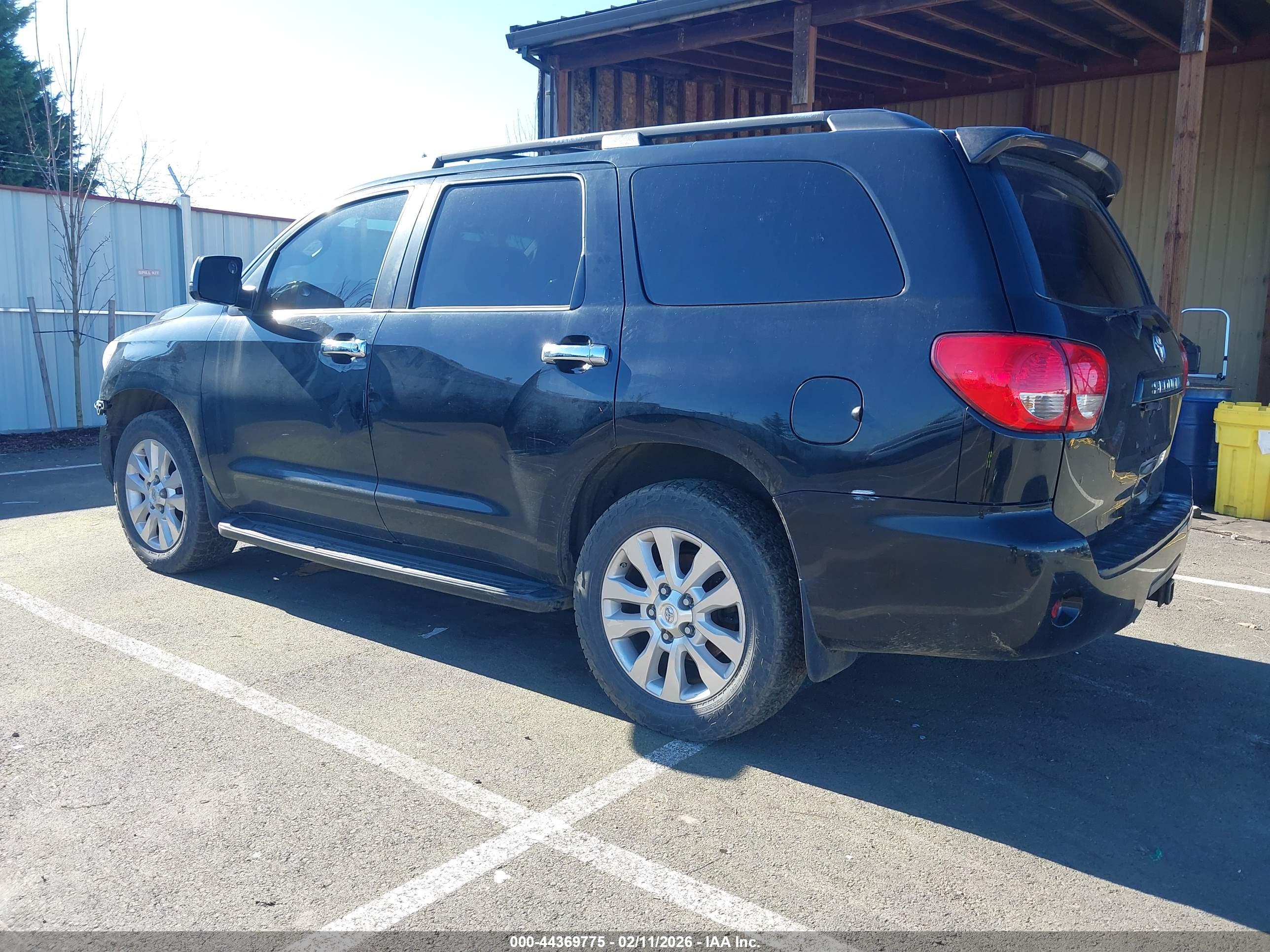 TOYOTA SEQUOIA image 3