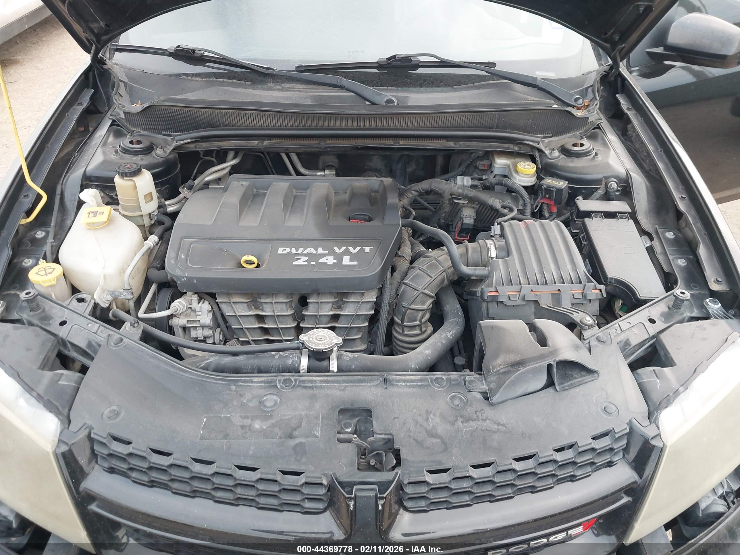DODGE AVENGER image 10