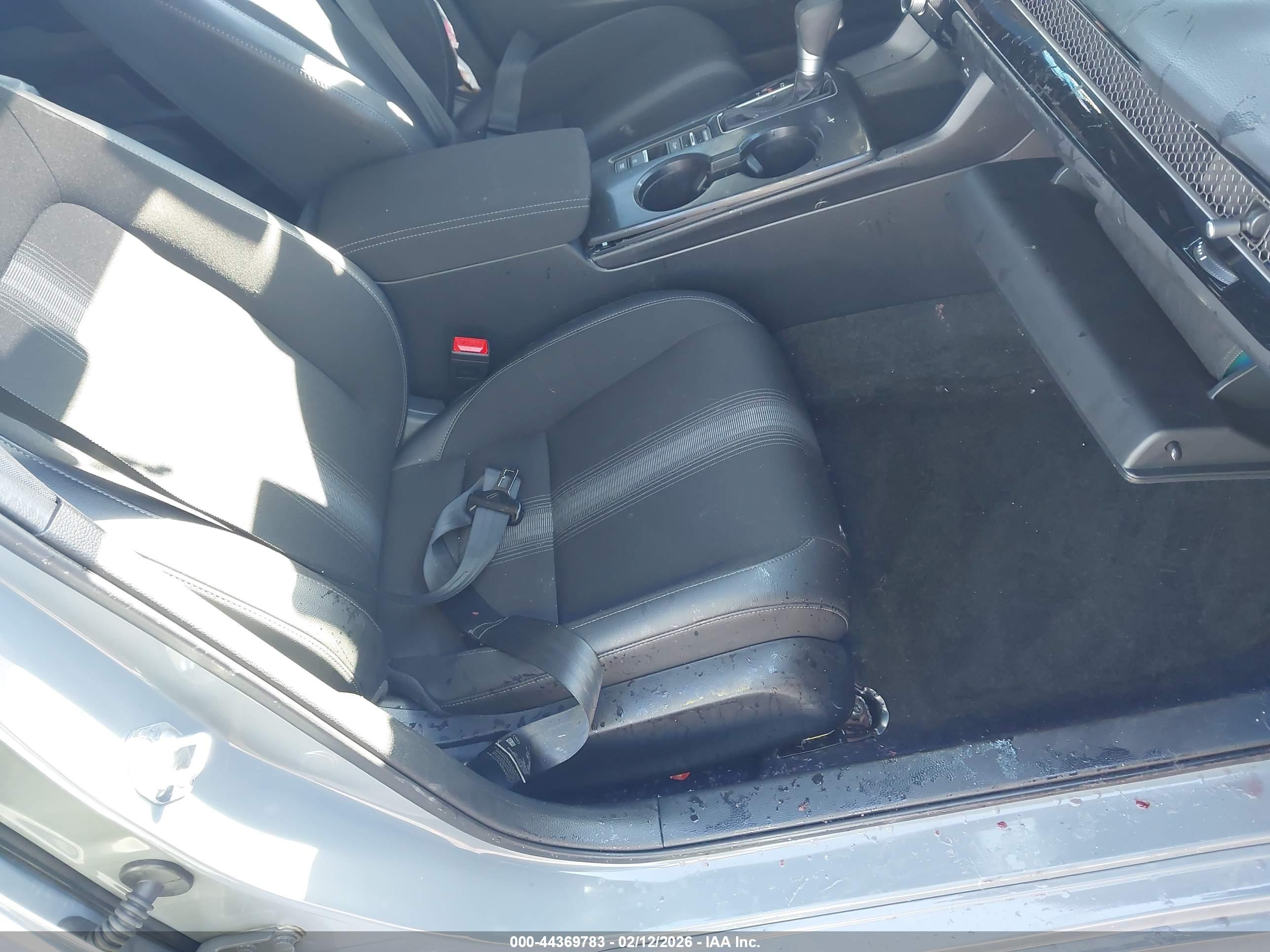 HONDA CIVIC image 8