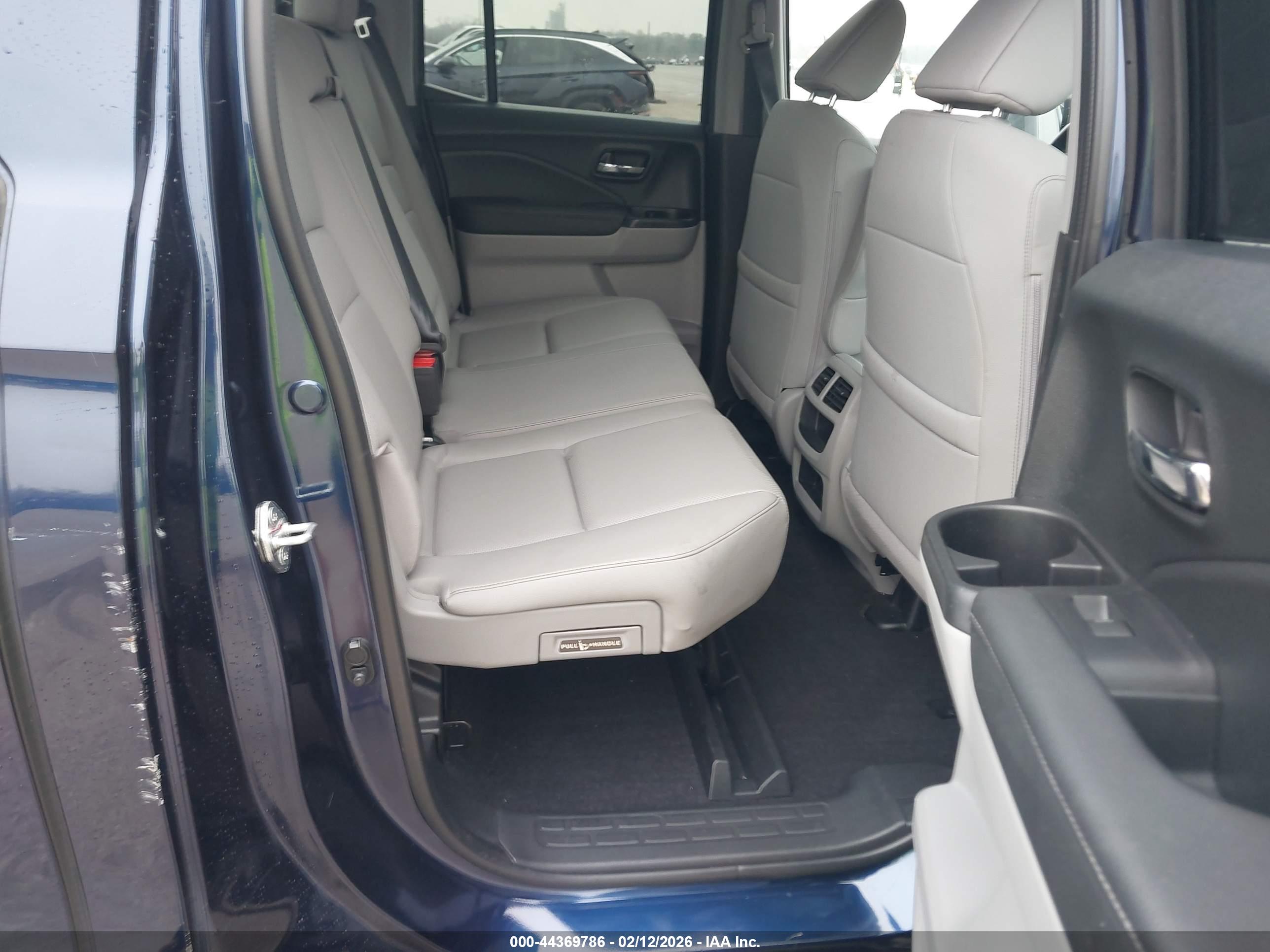HONDA RIDGELINE image 8
