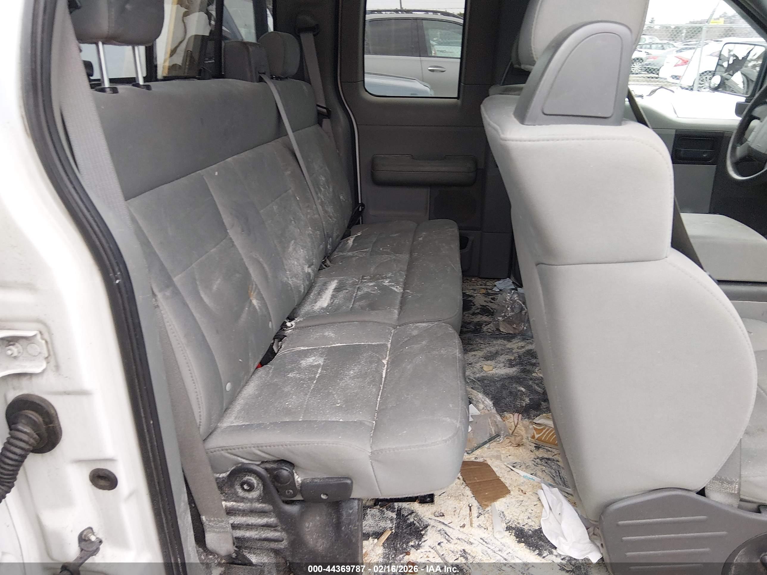 FORD F-150 image 8