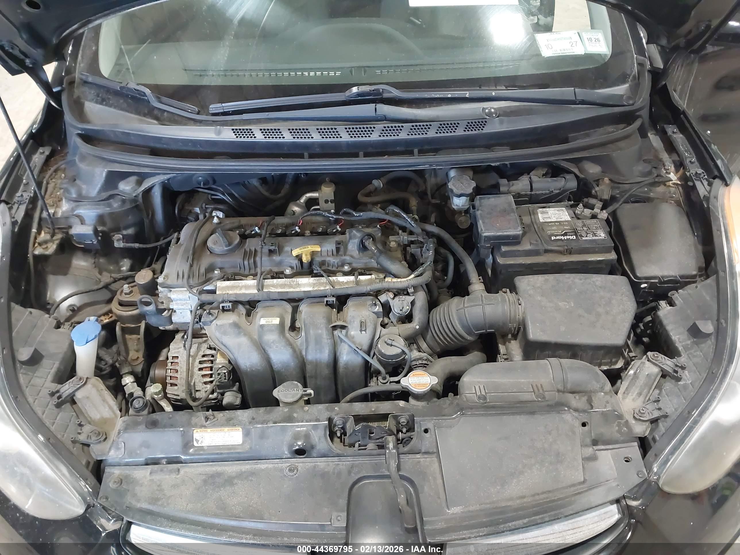 HYUNDAI ELANTRA image 10