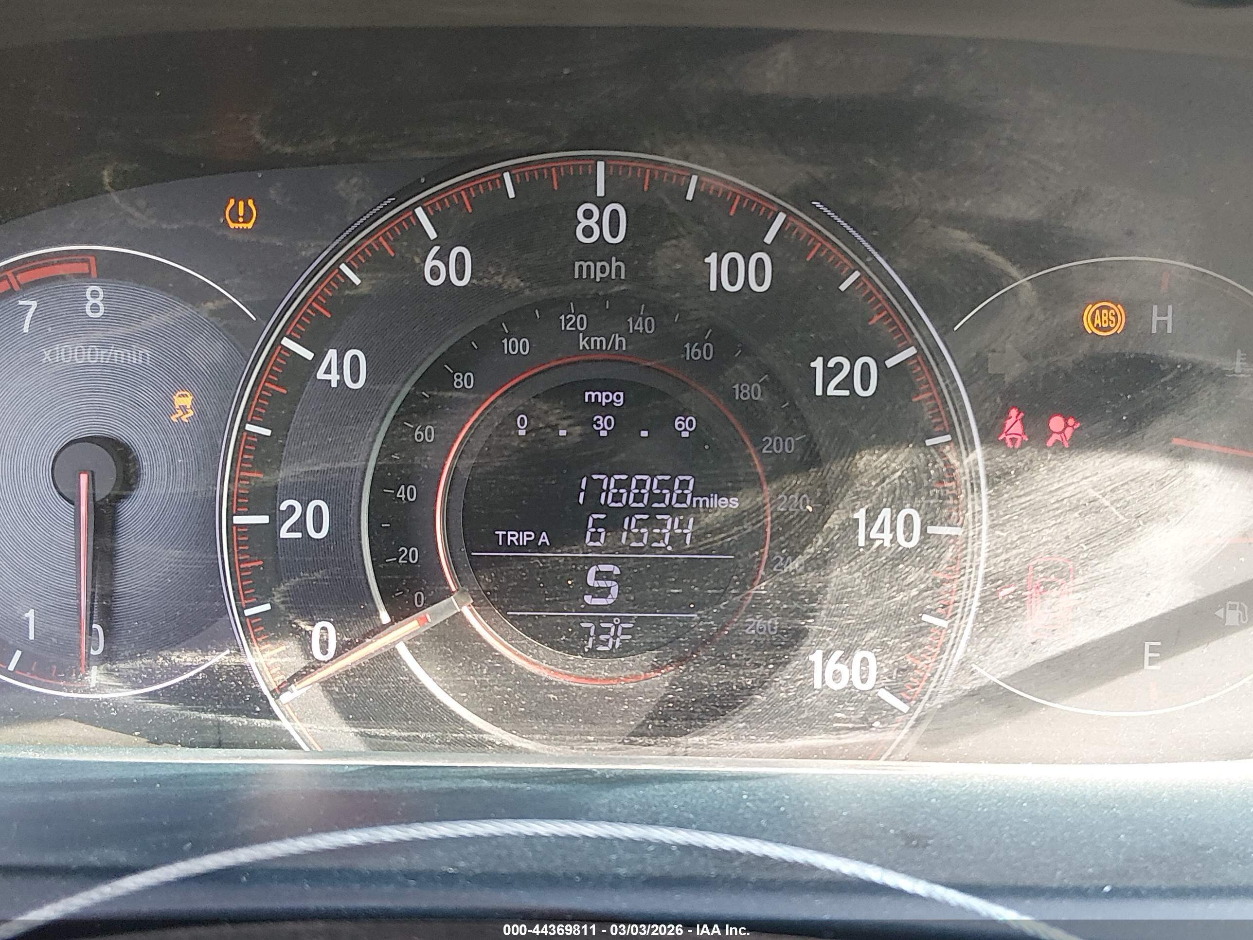 HONDA ACCORD image 7