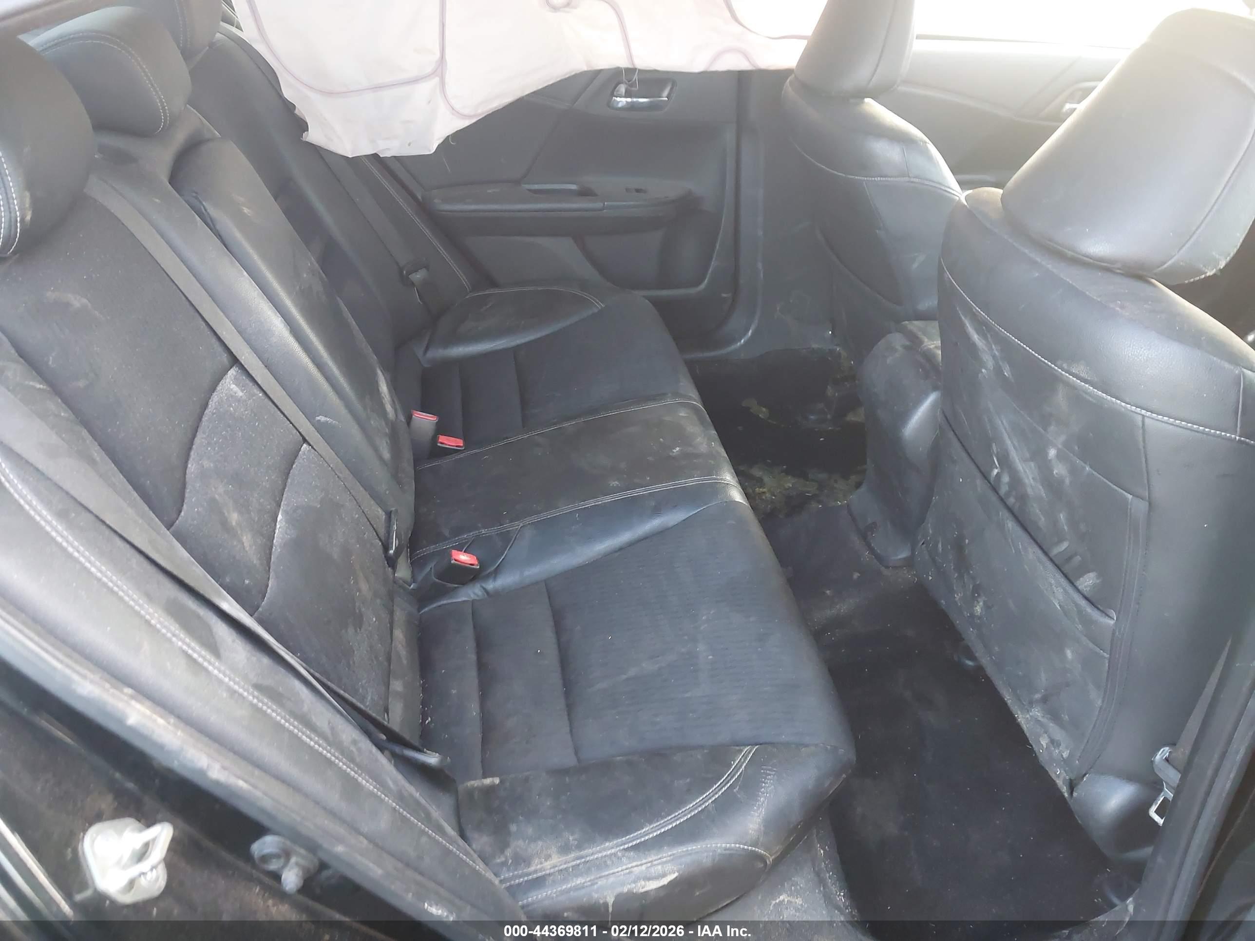 HONDA ACCORD image 8