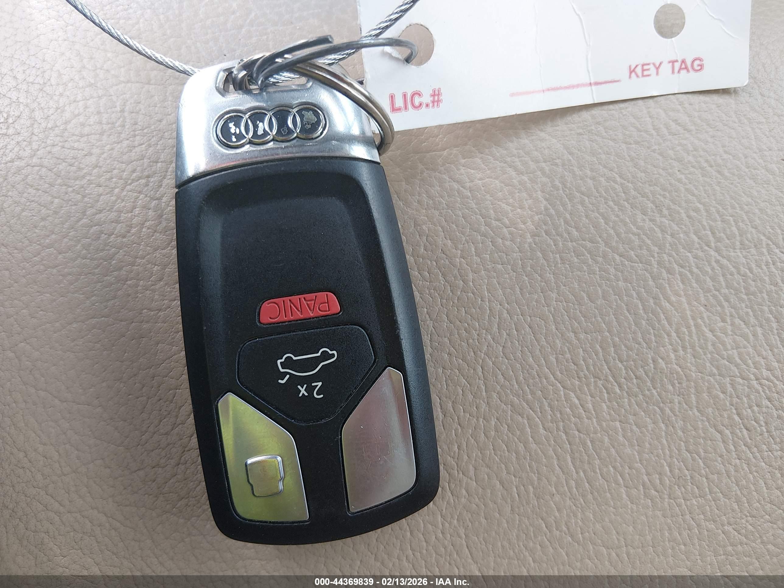AUDI Q7 image 11