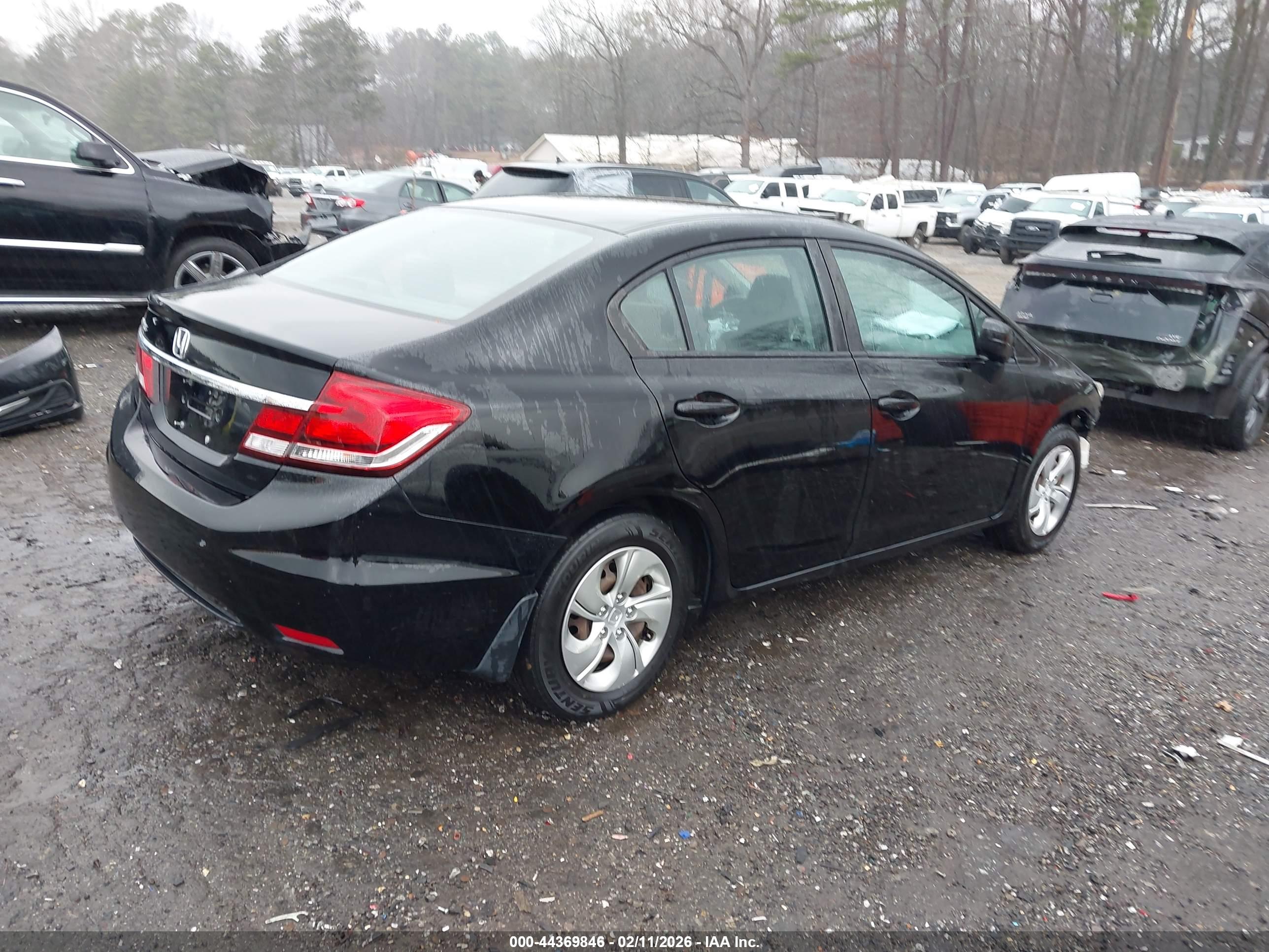 HONDA CIVIC image 4