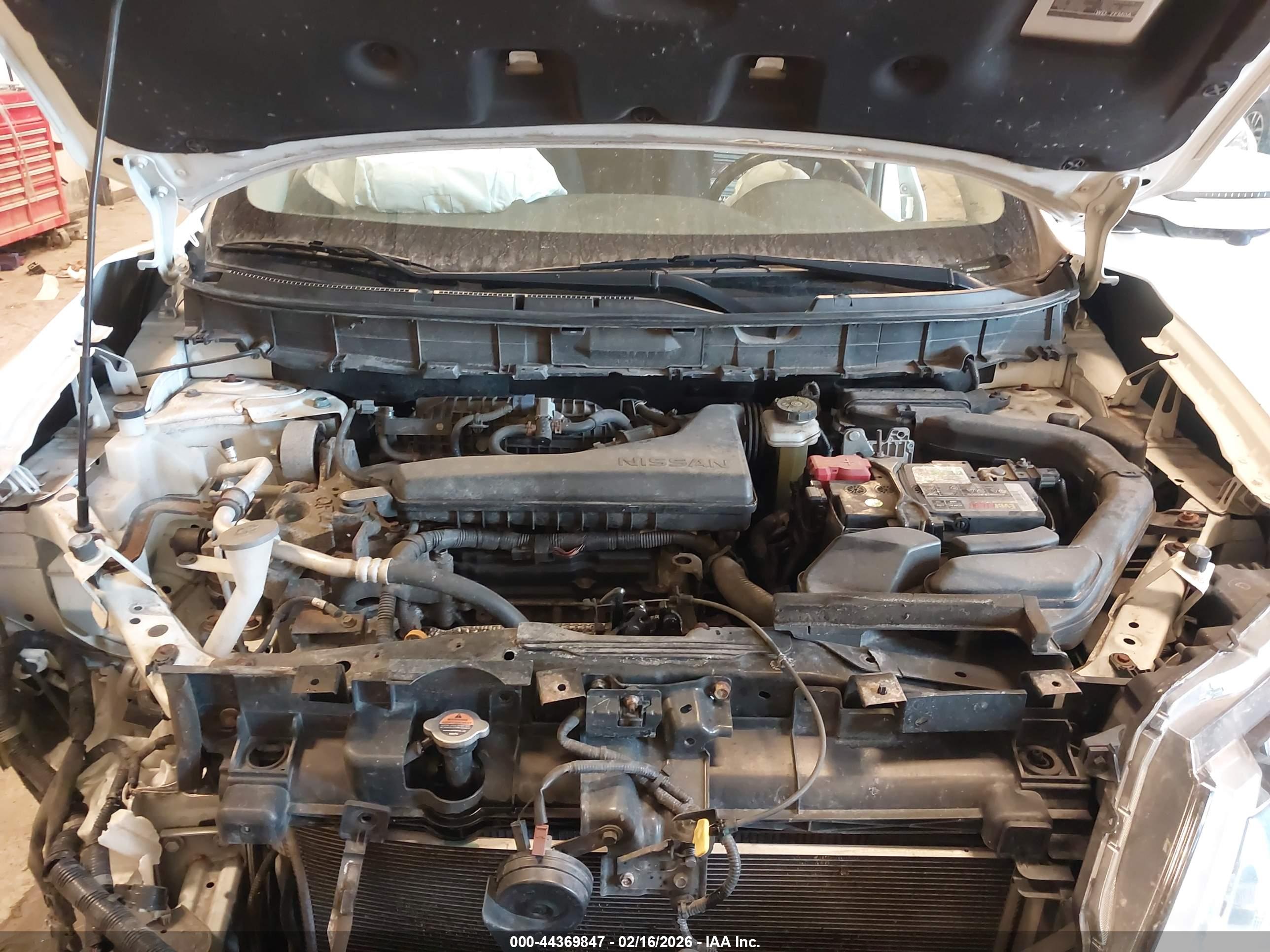 NISSAN ROGUE image 10