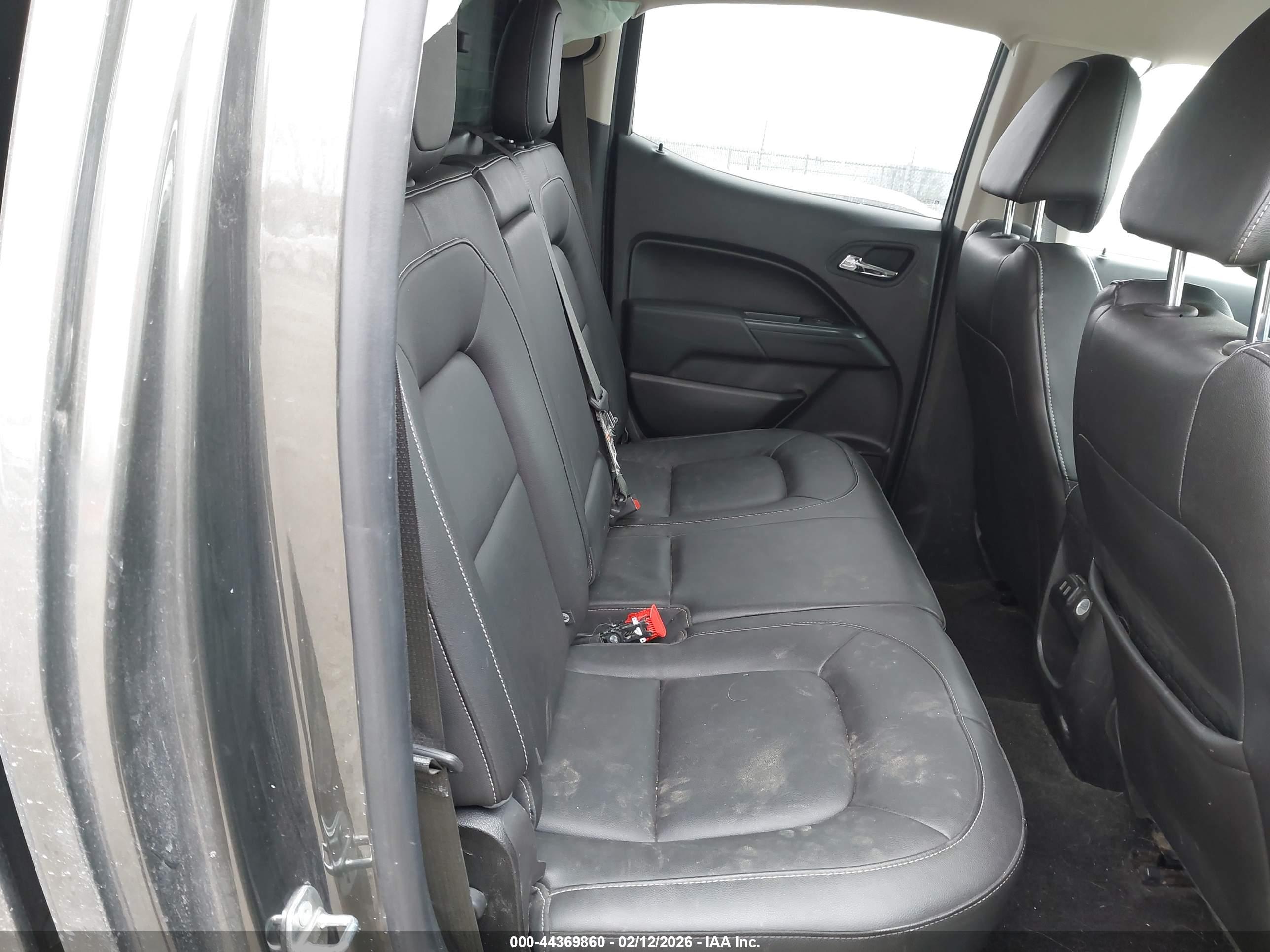 CHEVROLET COLORADO image 8