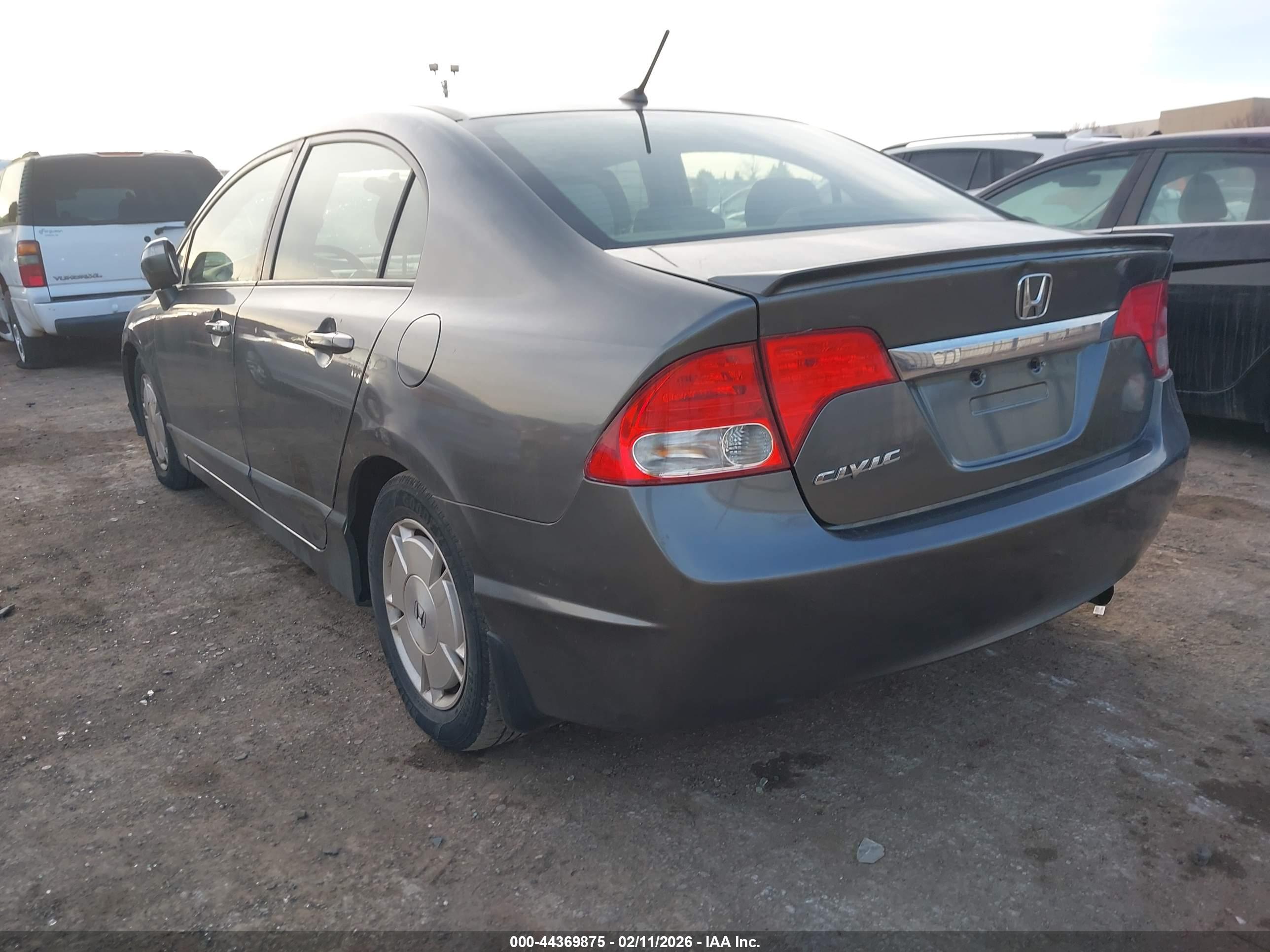HONDA CIVIC image 3