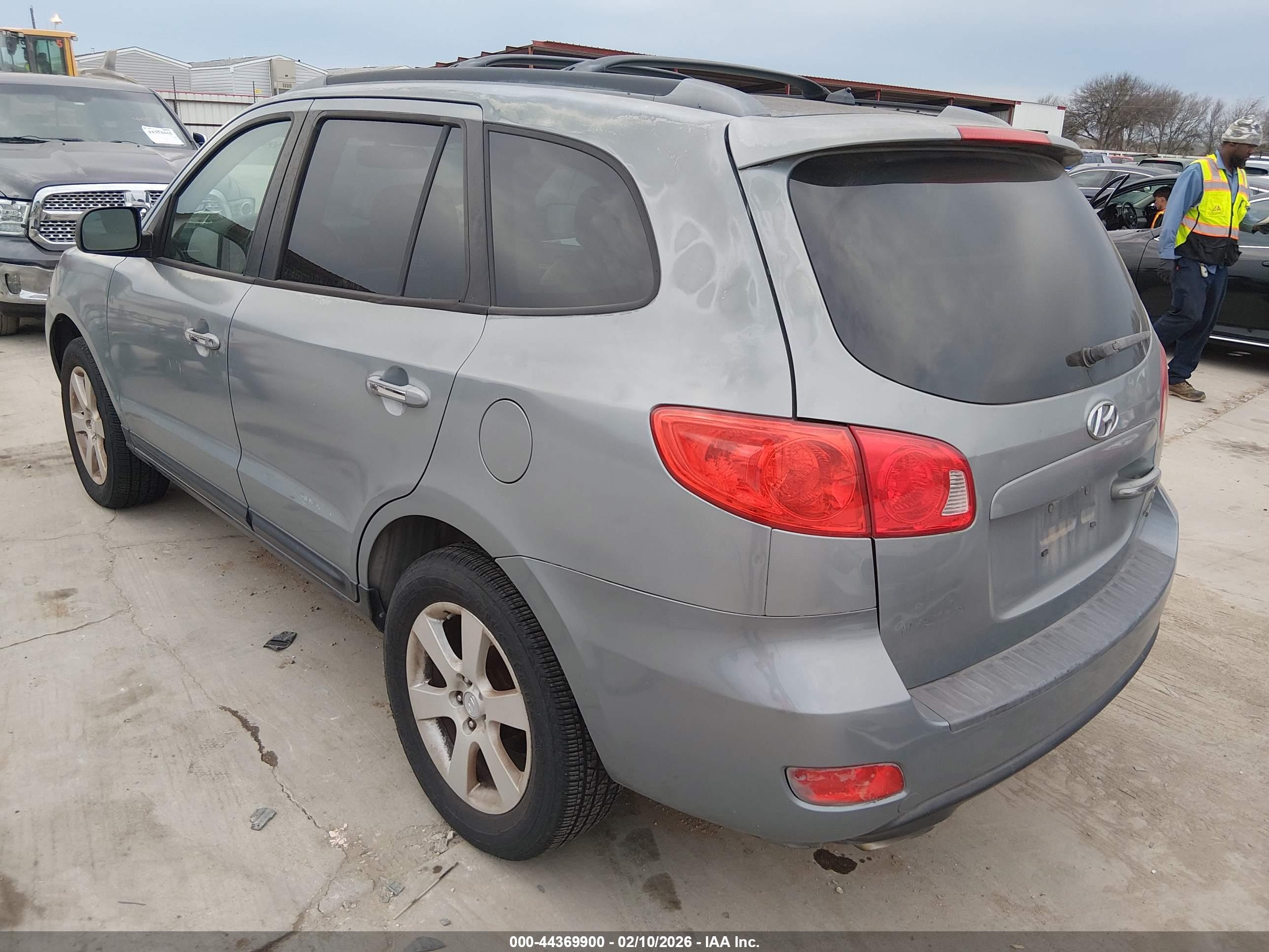 HYUNDAI SANTA image 3