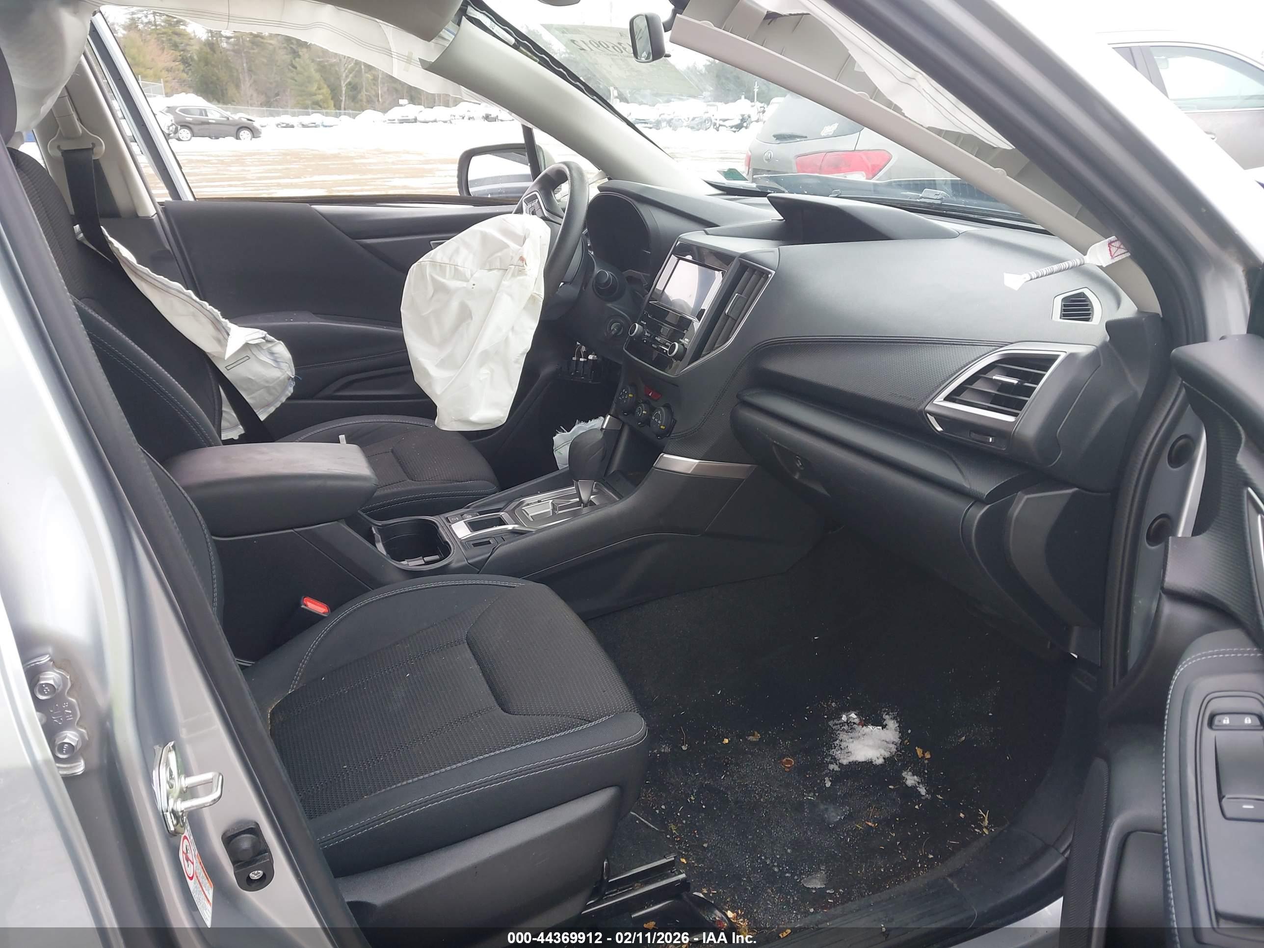 SUBARU FORESTER image 5