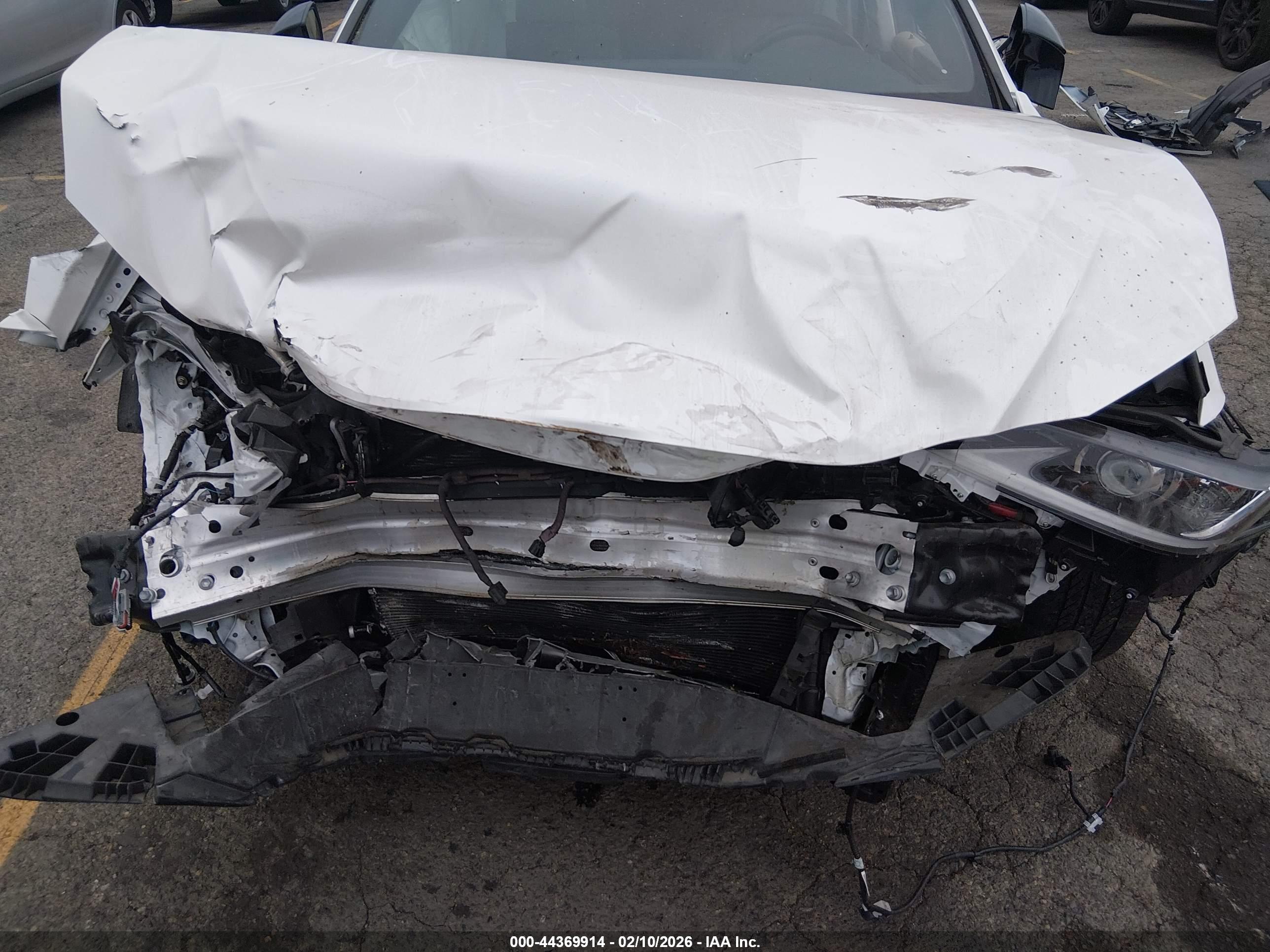 LEXUS ES image 6