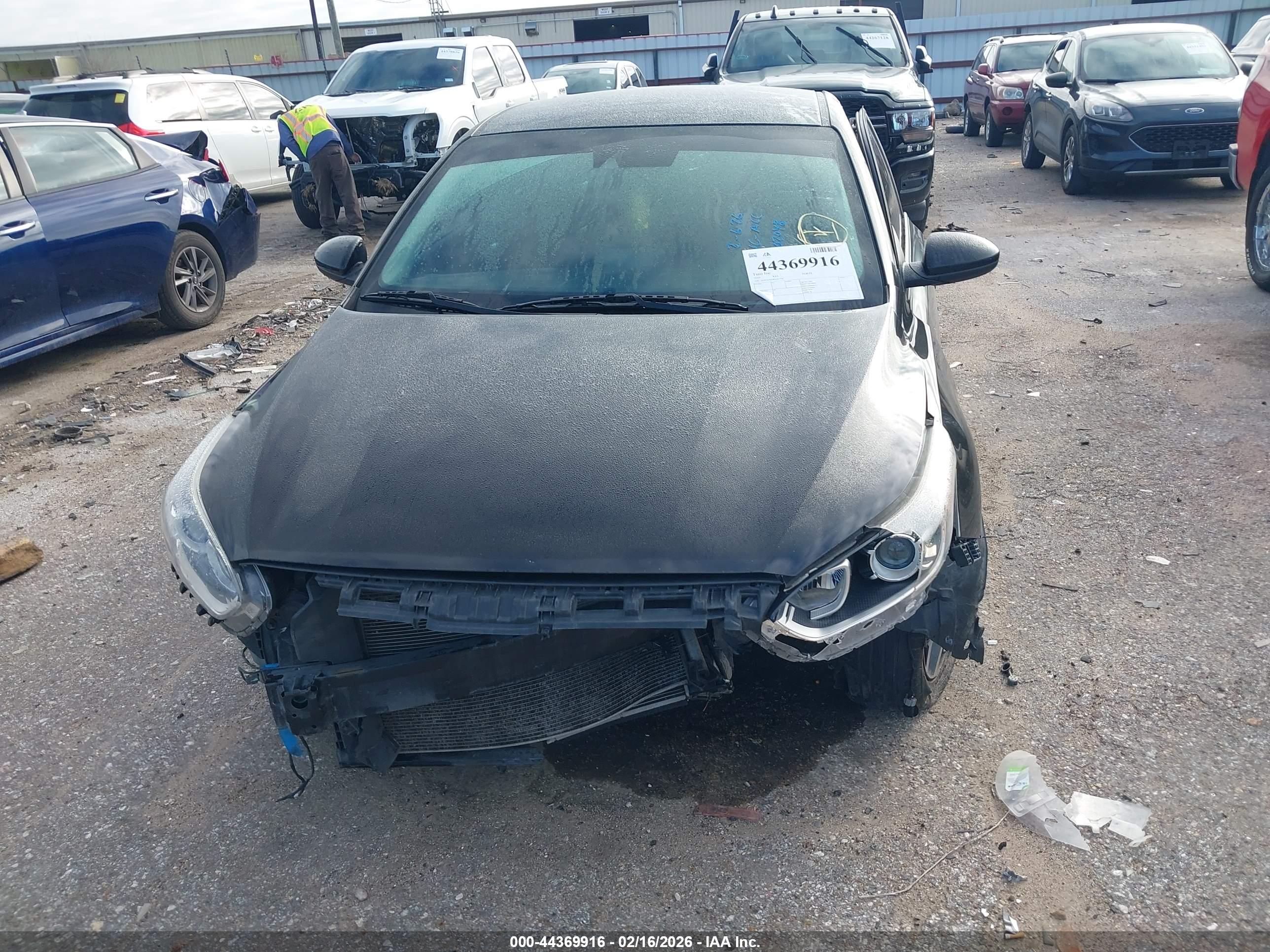 KIA FORTE image 10