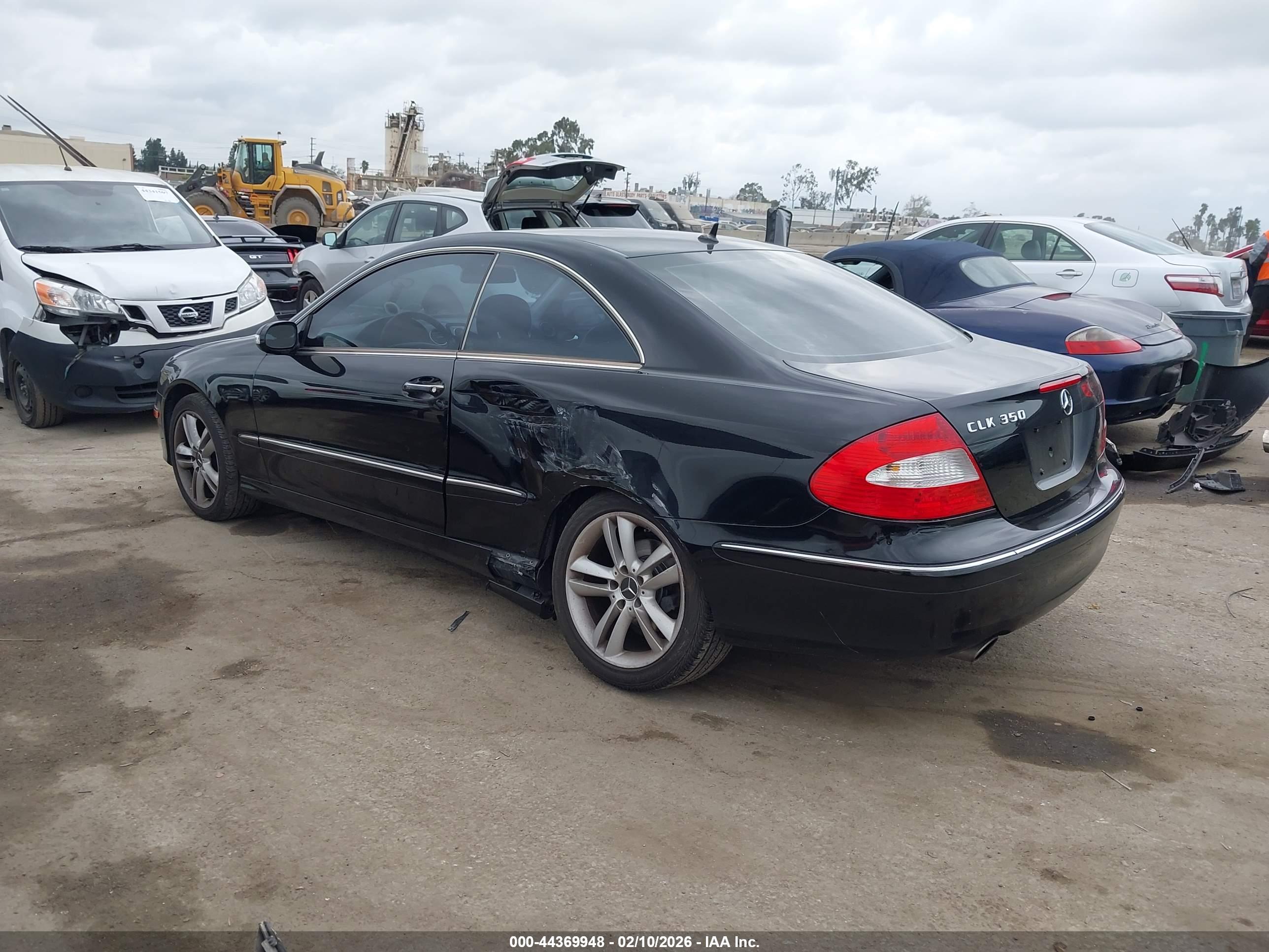 MERCEDES-BENZ CLK image 3