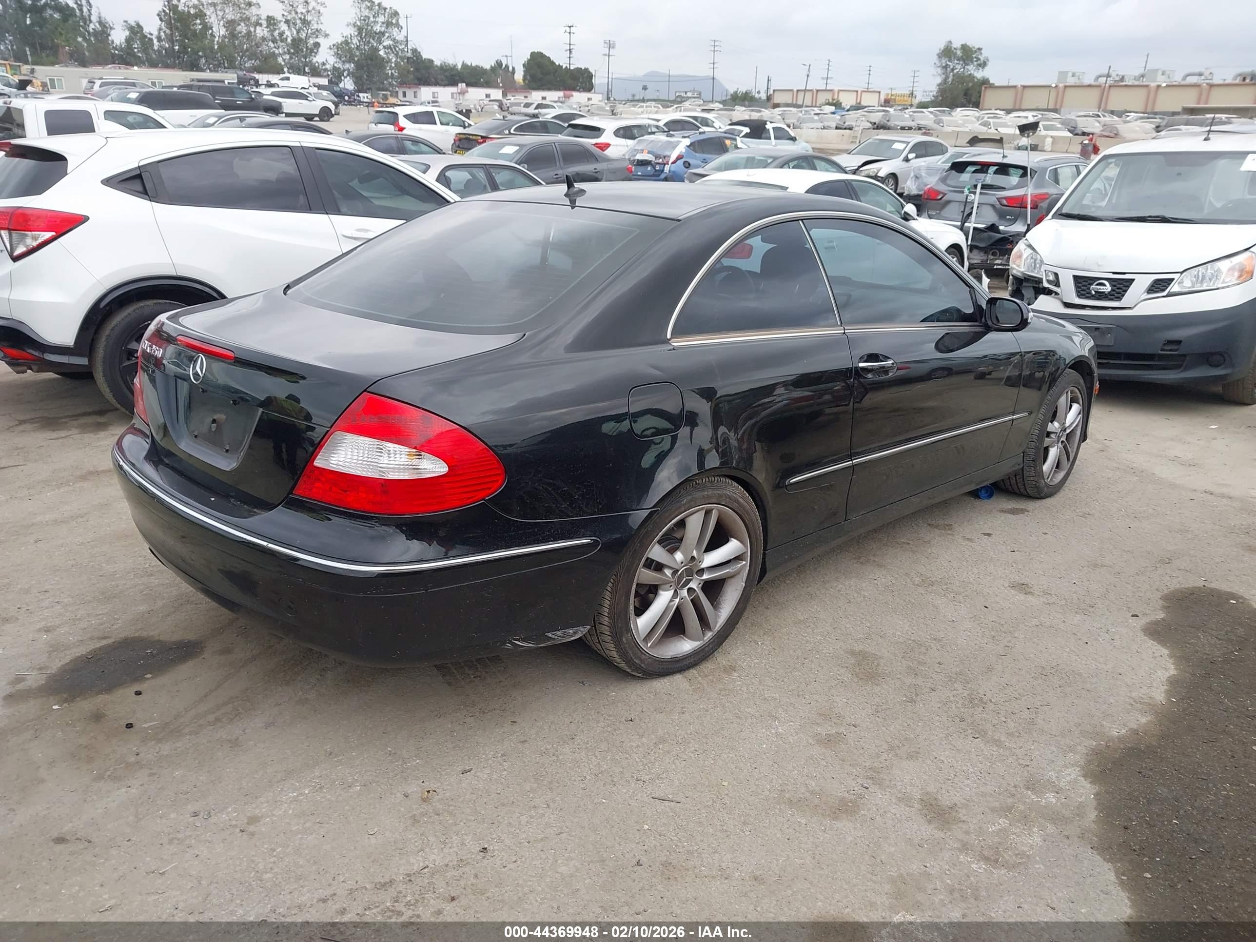 MERCEDES-BENZ CLK image 4