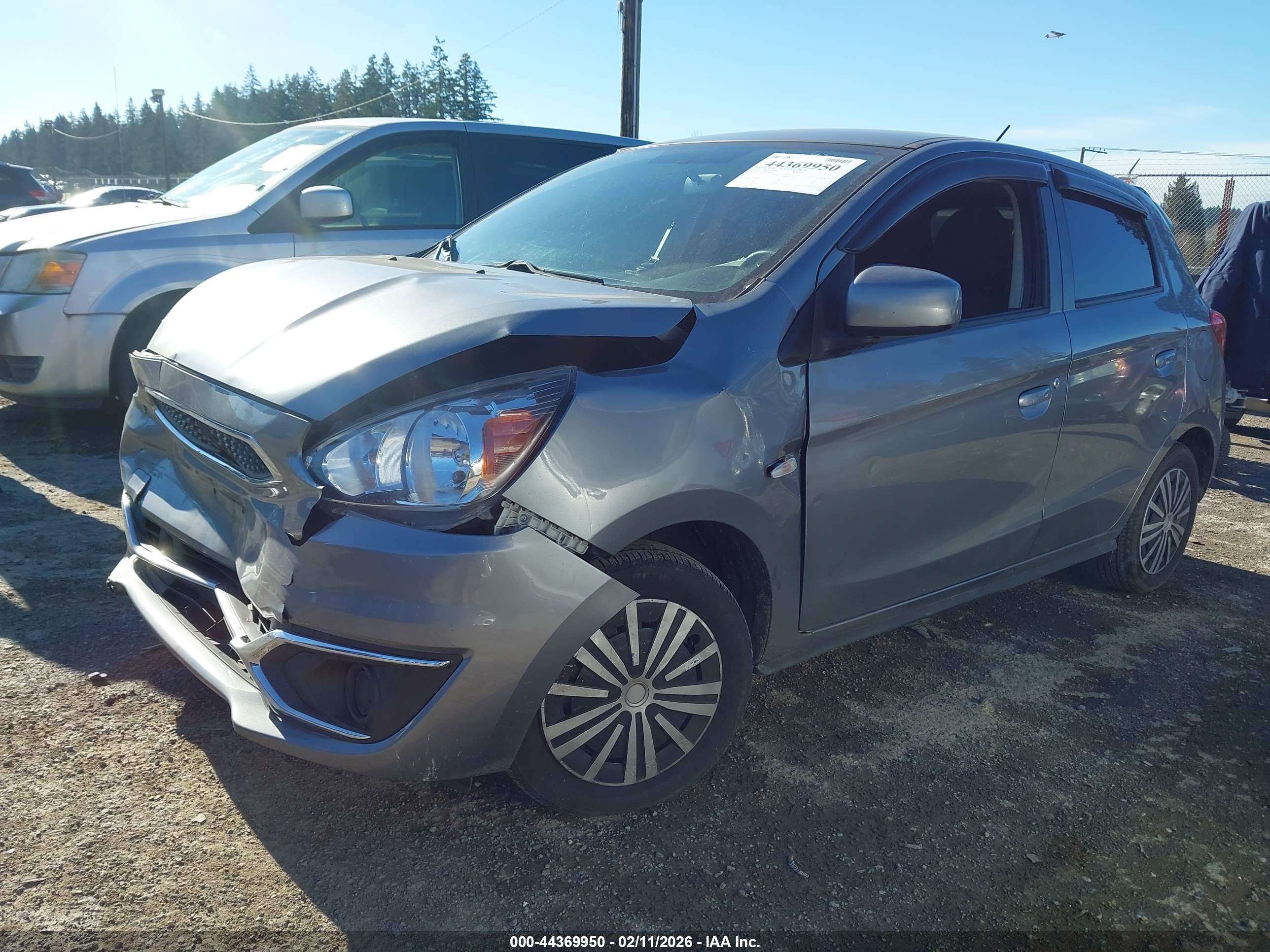 MITSUBISHI MIRAGE image 2