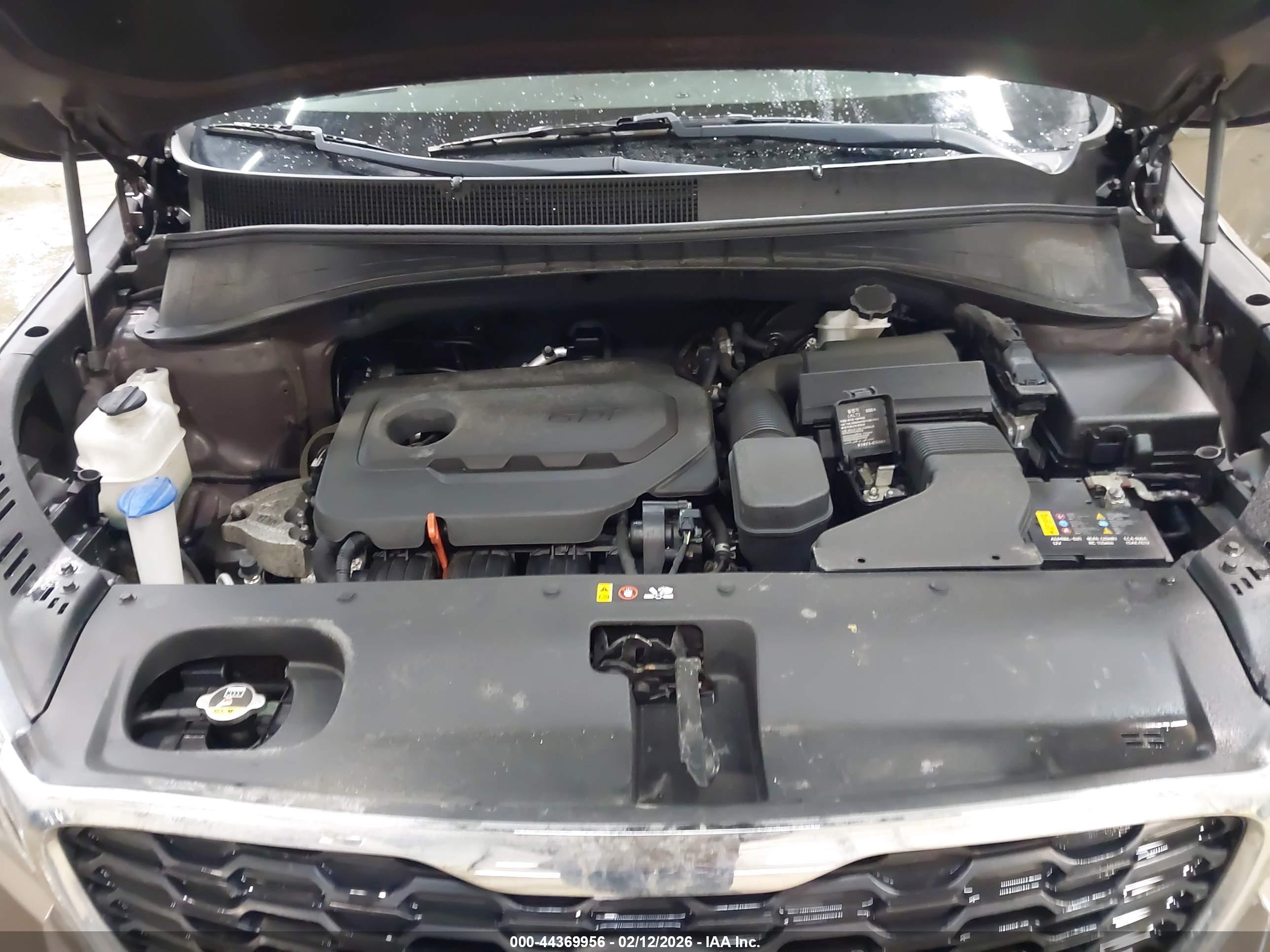 KIA SORENTO image 10