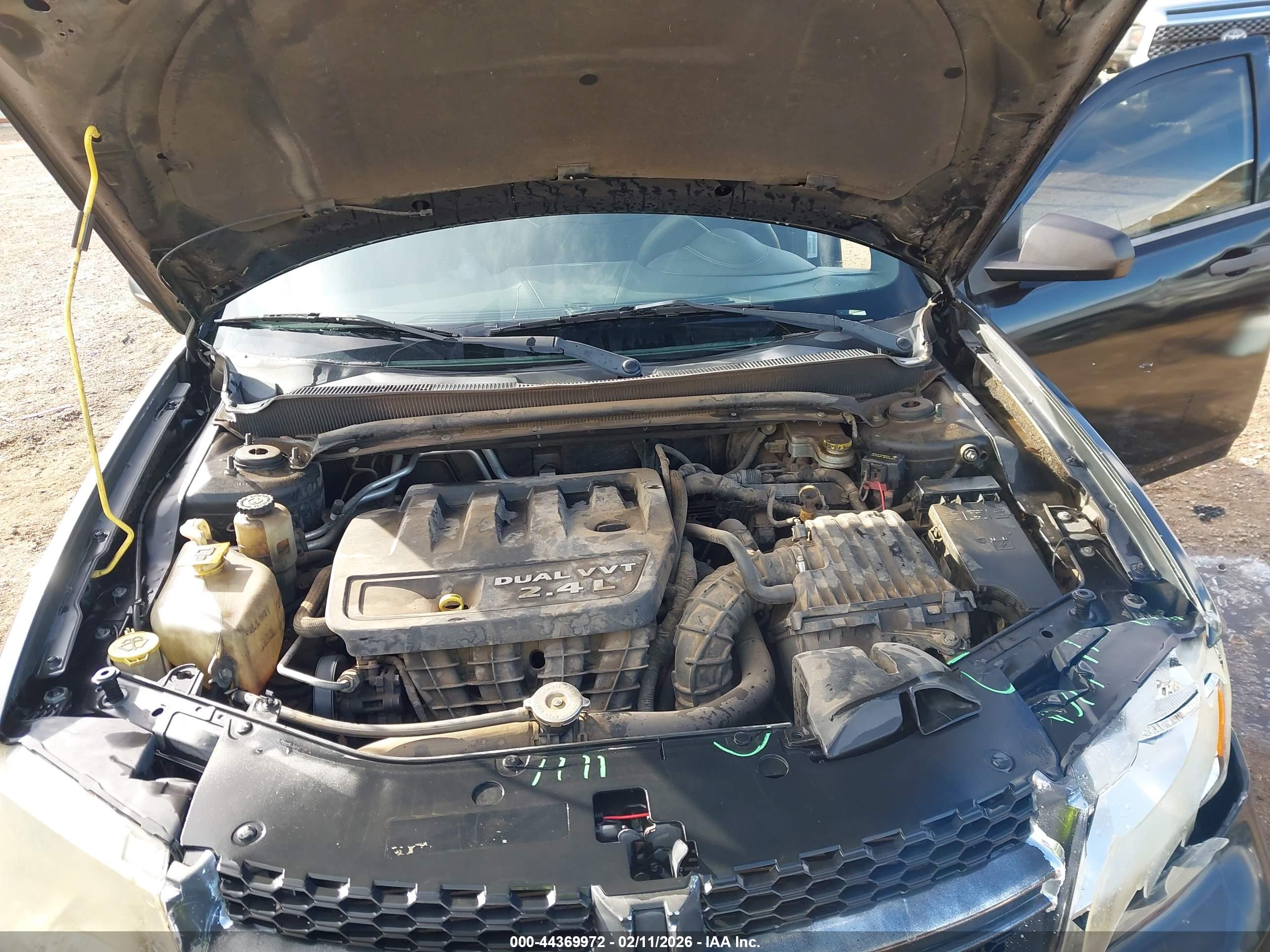 DODGE AVENGER image 10