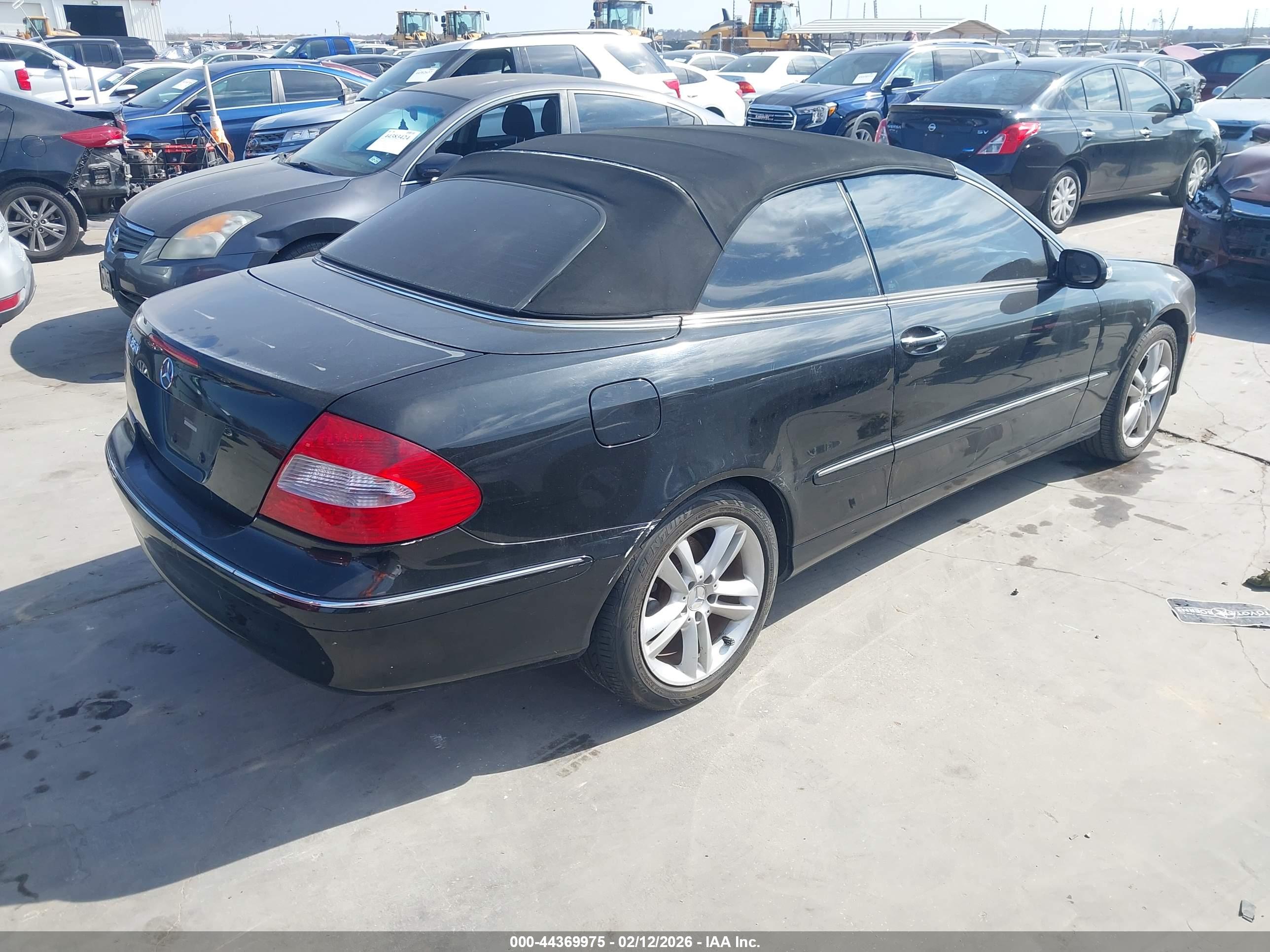 MERCEDES-BENZ CLK image 4