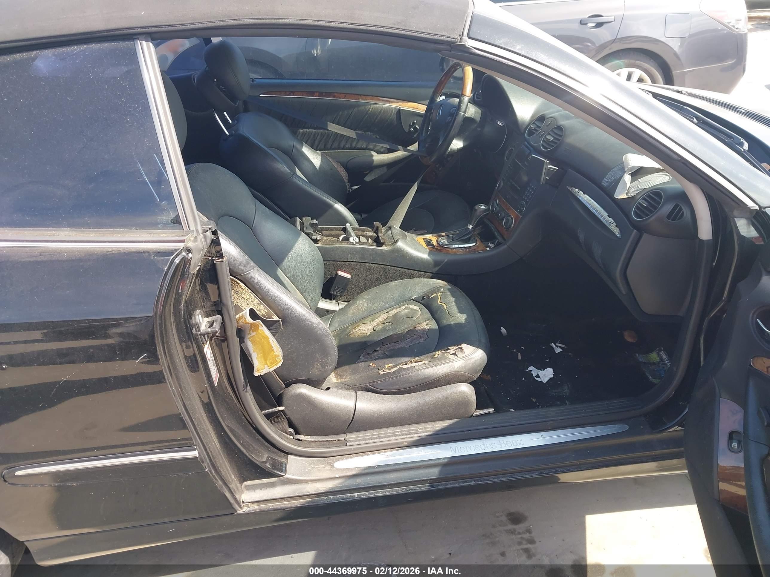 MERCEDES-BENZ CLK image 5