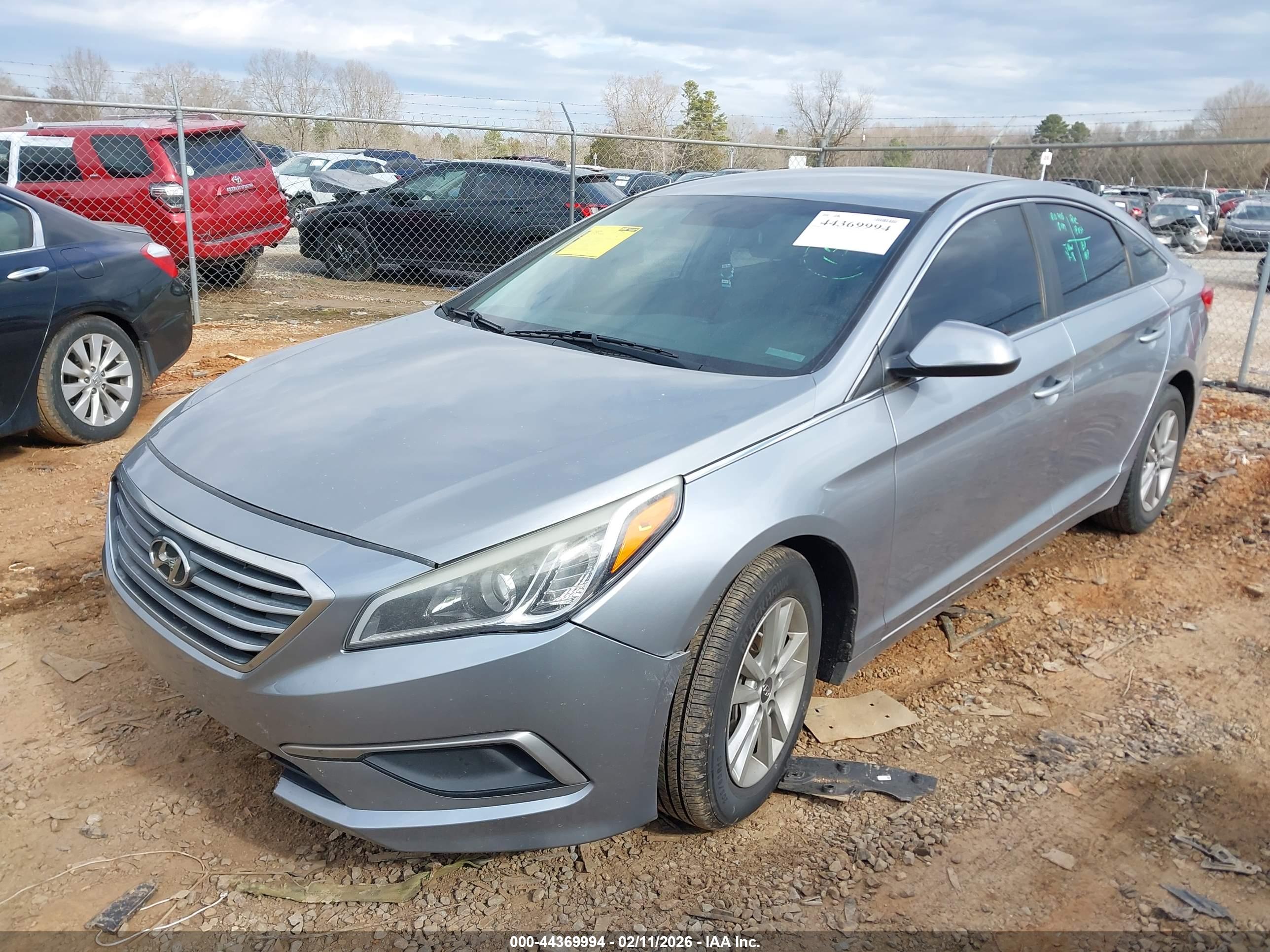 HYUNDAI SONATA image 2