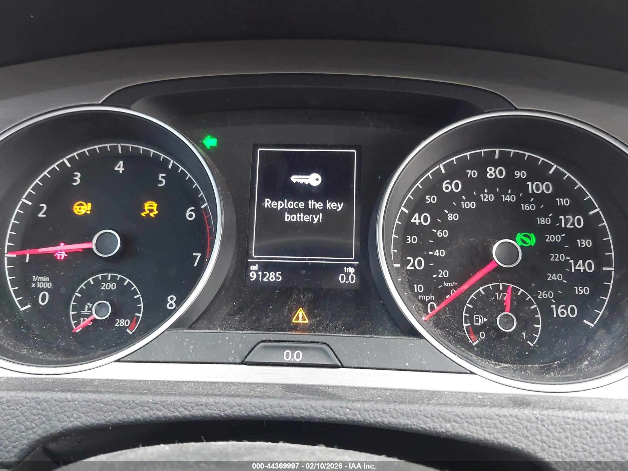 VOLKSWAGEN GOLF image 7