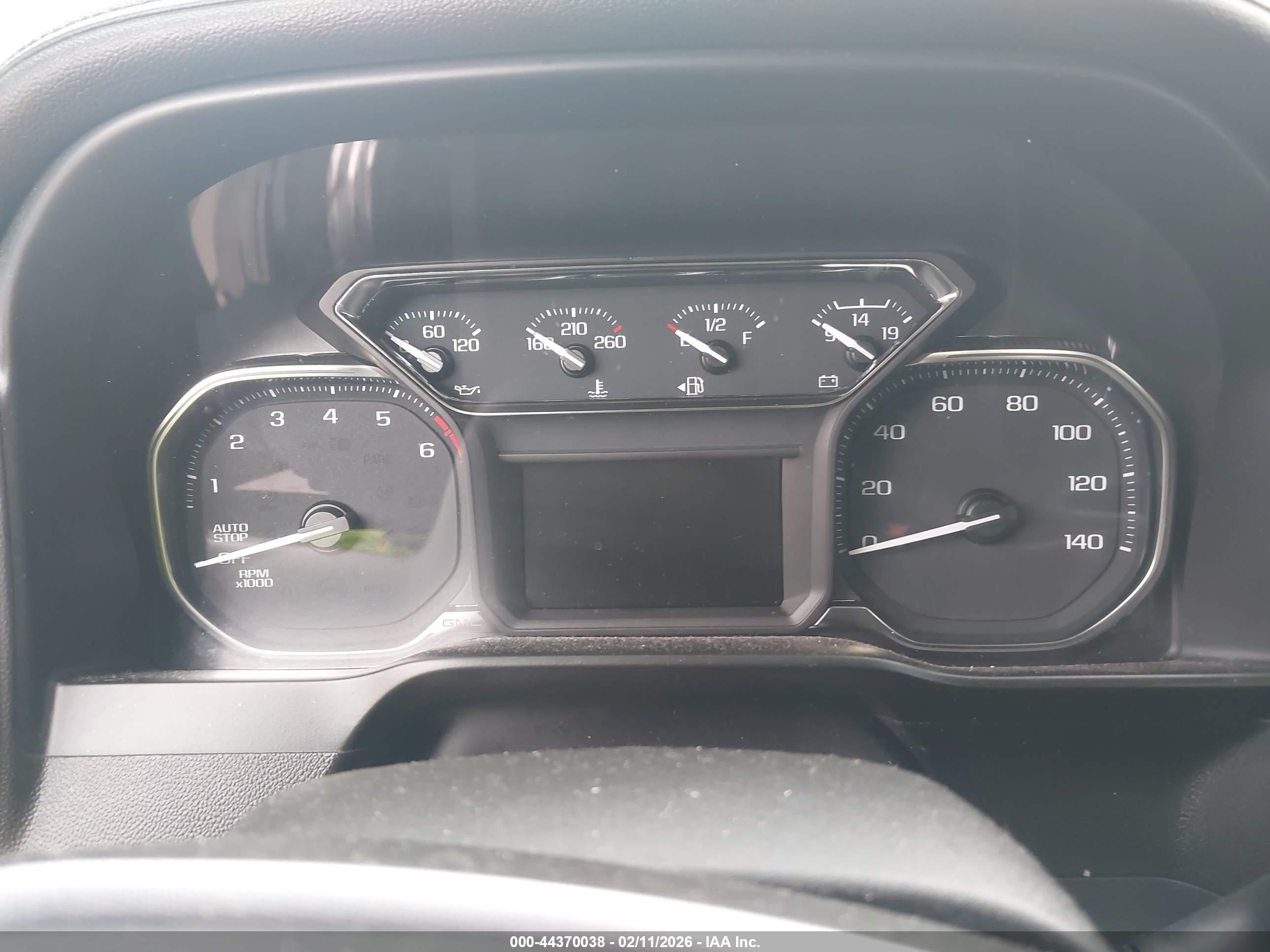 GMC SIERRA image 7