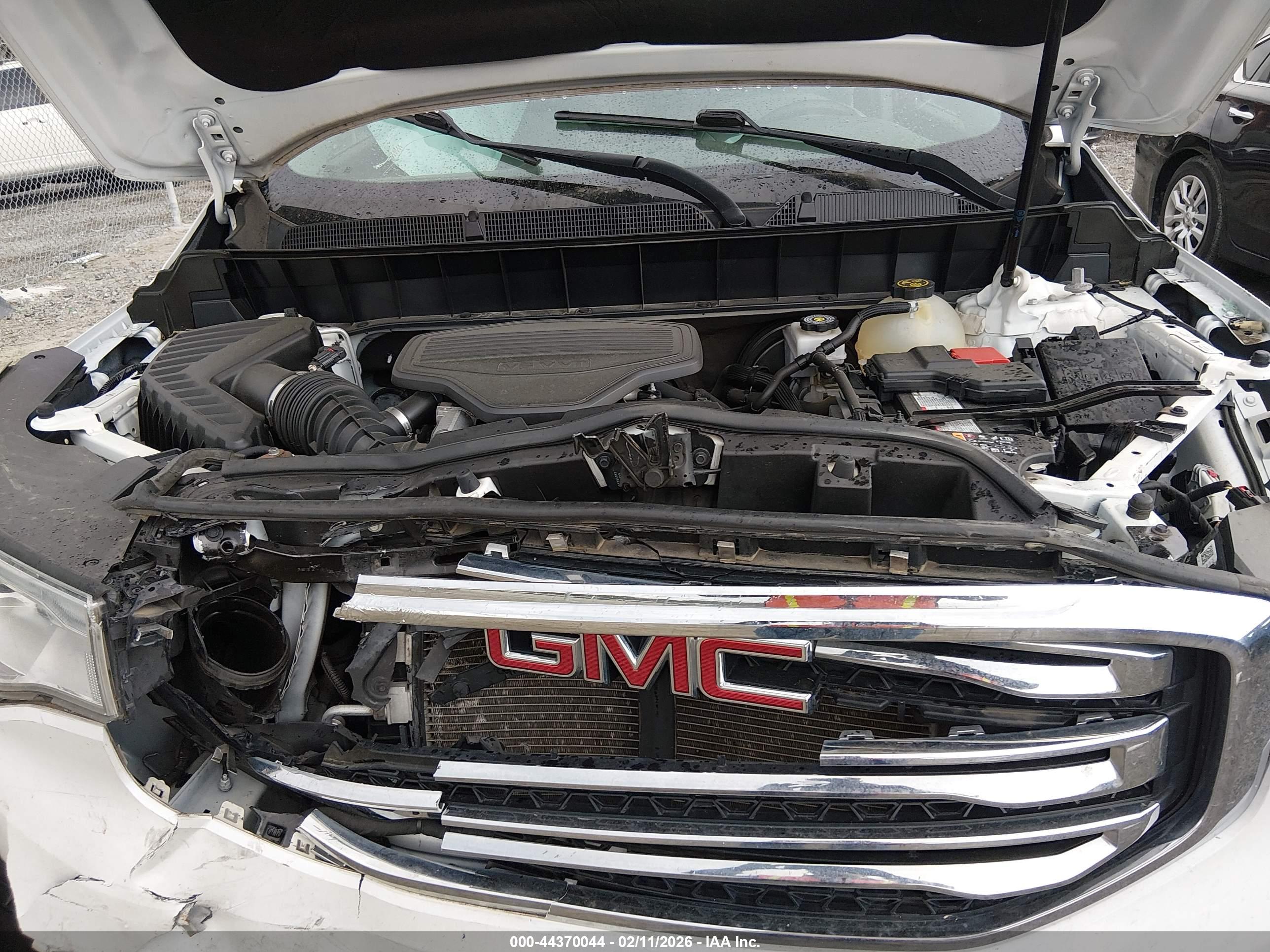 GMC ACADIA image 10