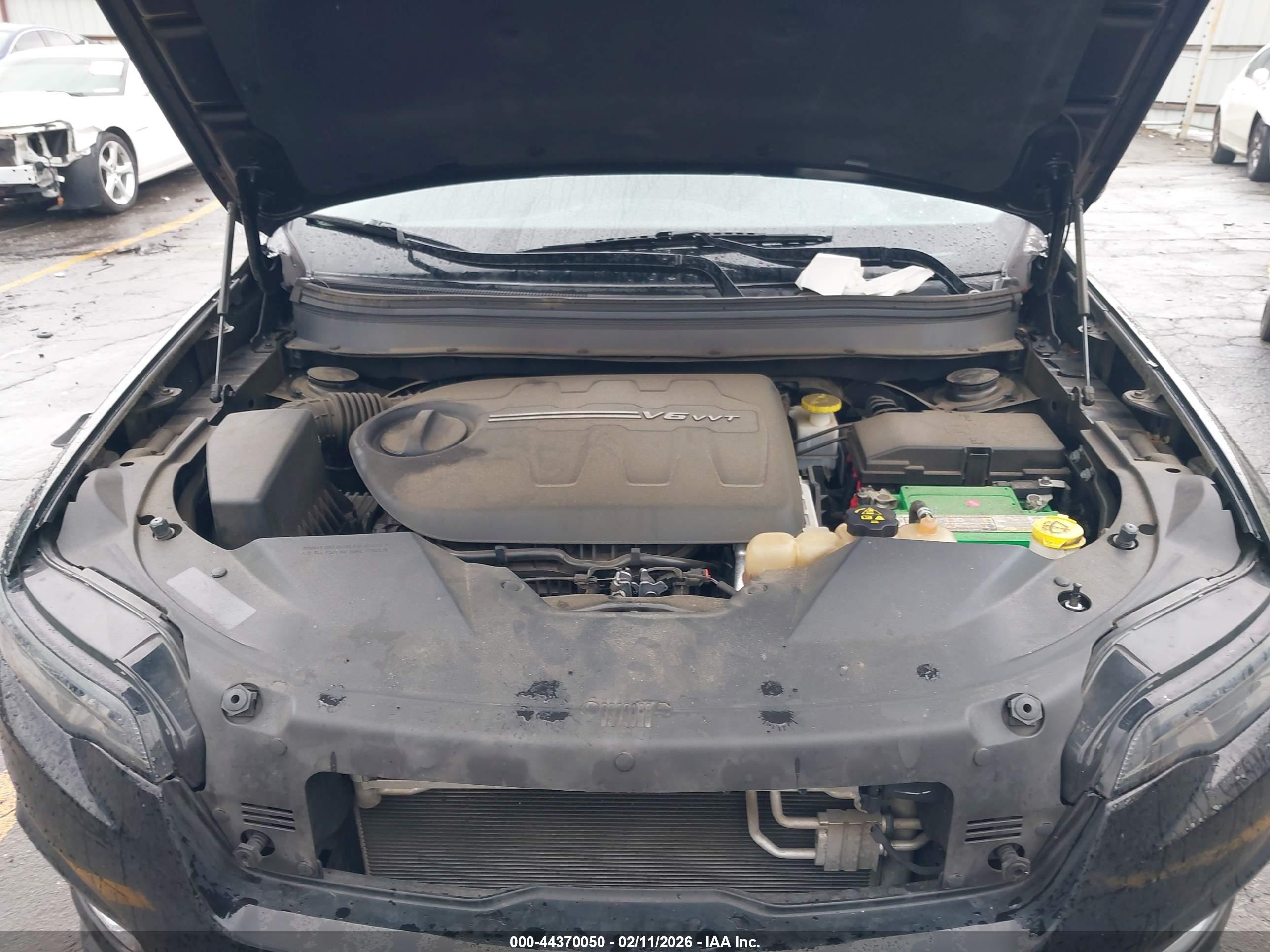 JEEP CHEROKEE image 10