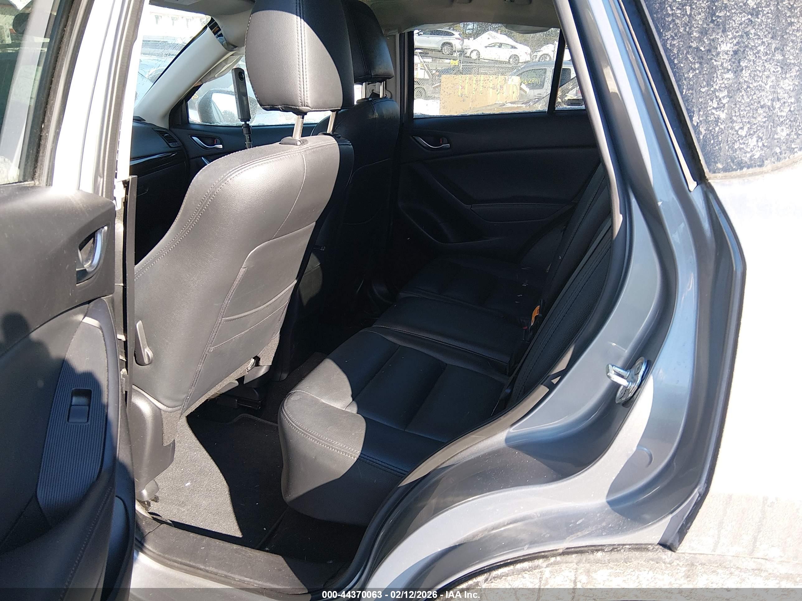 MAZDA CX-5 image 8