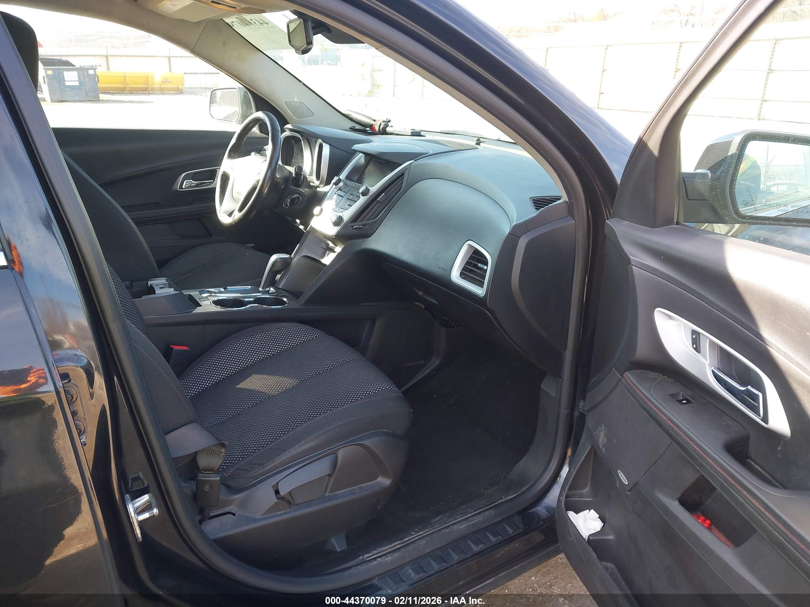 CHEVROLET EQUINOX image 5