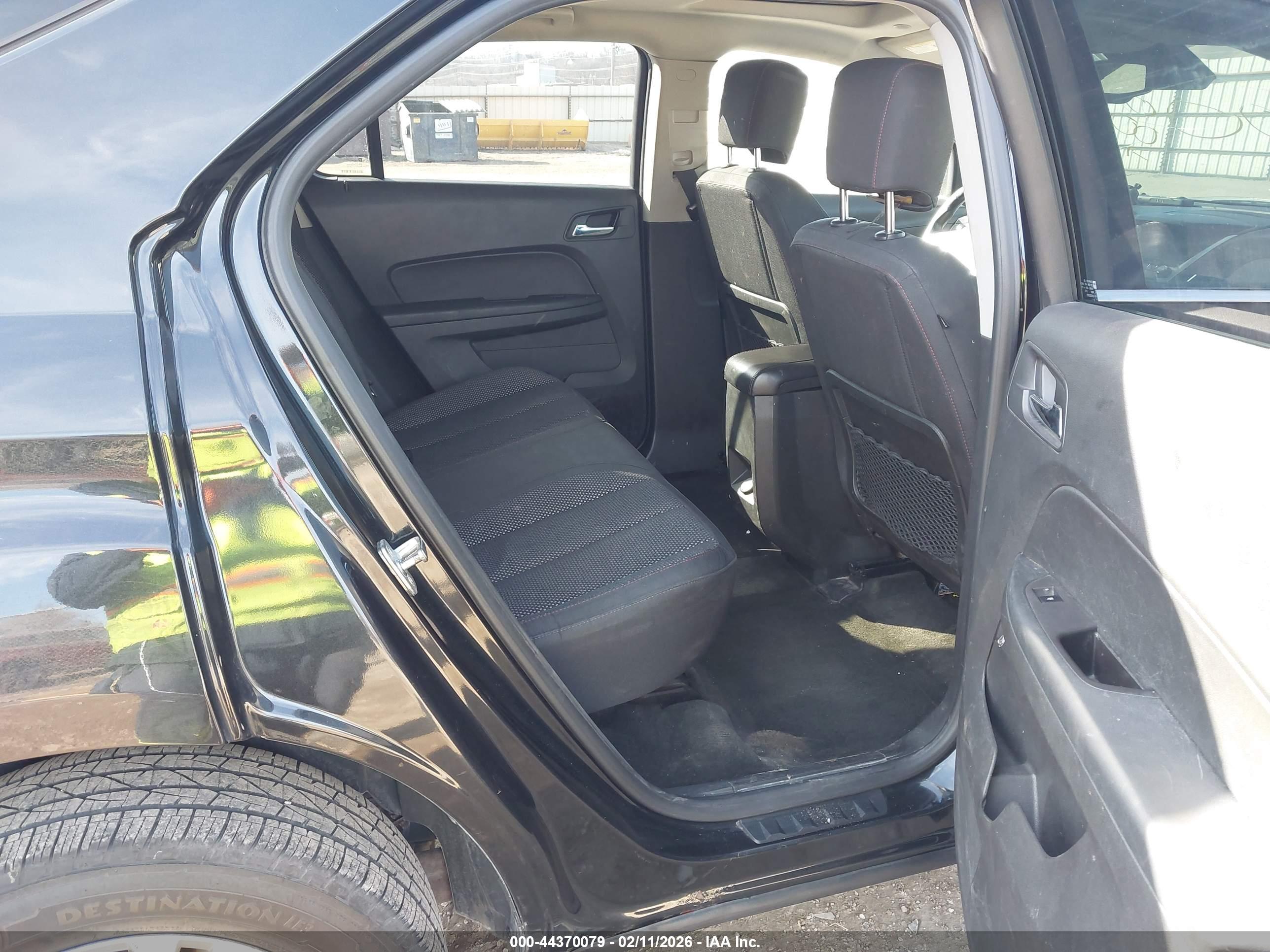 CHEVROLET EQUINOX image 8