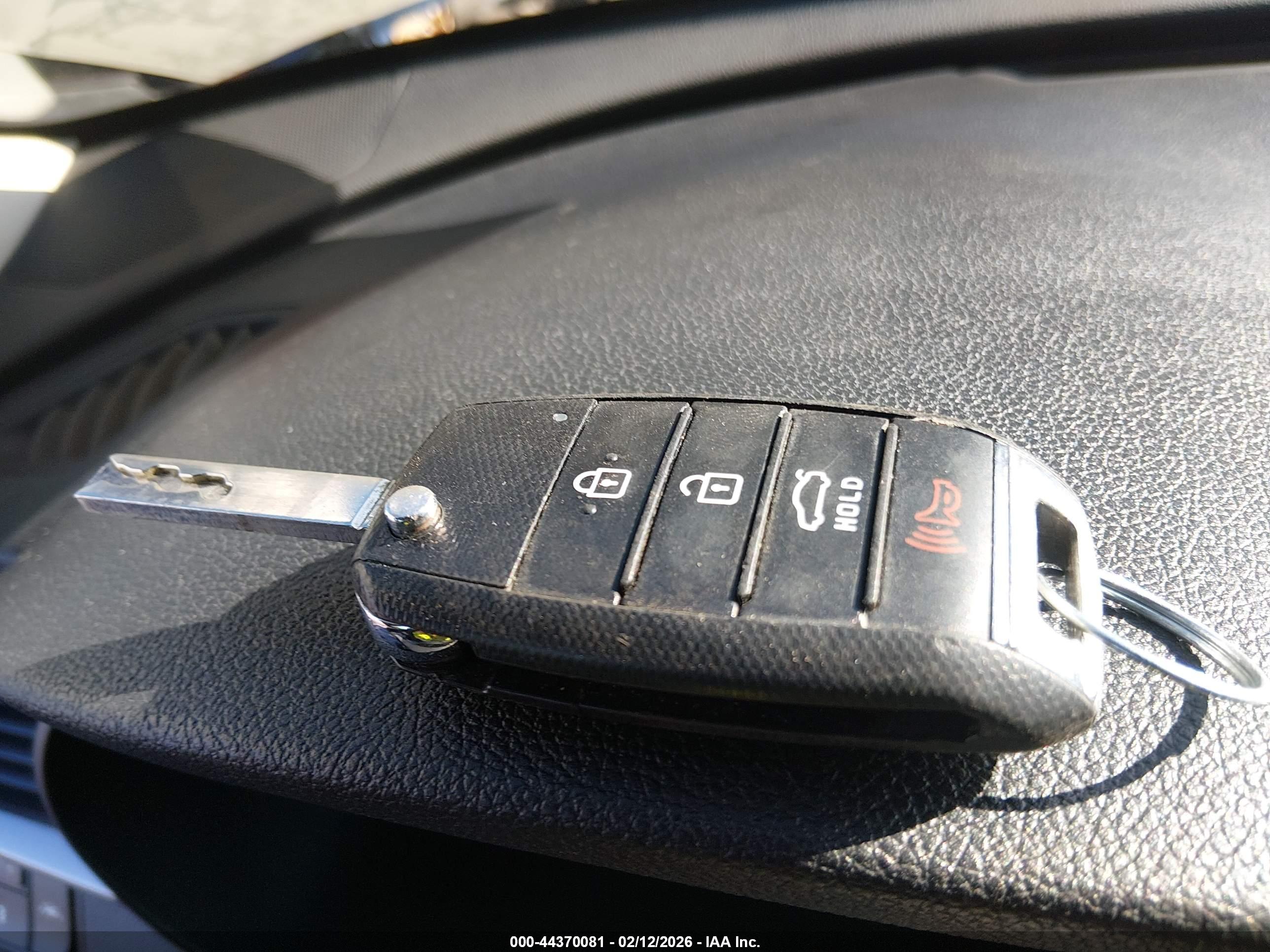 KIA OPTIMA image 11
