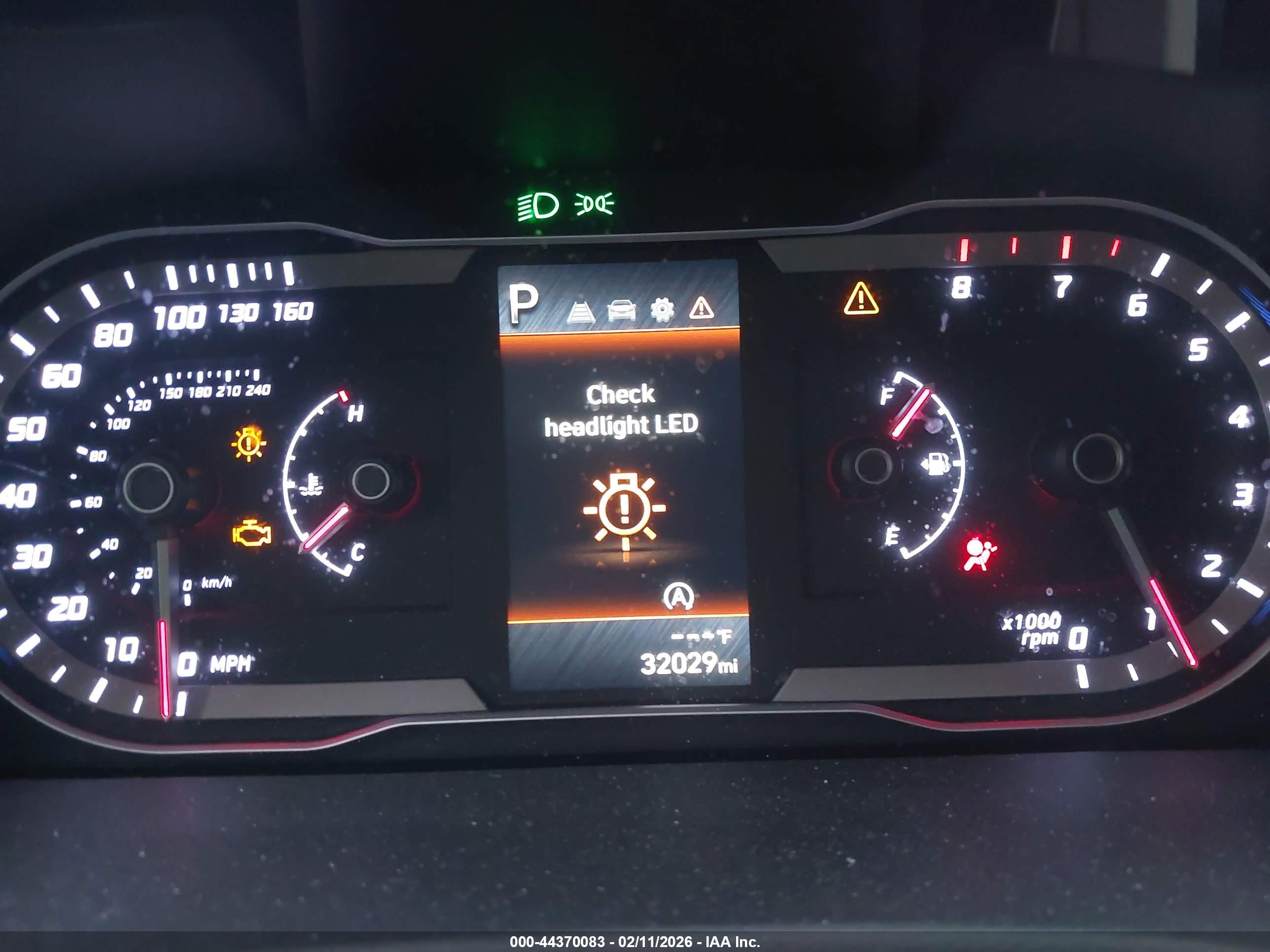 HYUNDAI TUCSON image 7