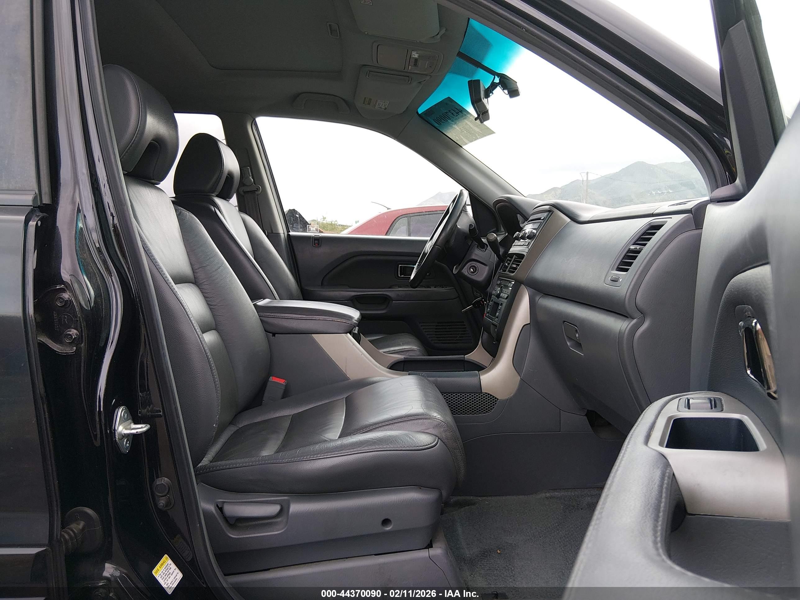 HONDA PILOT image 5