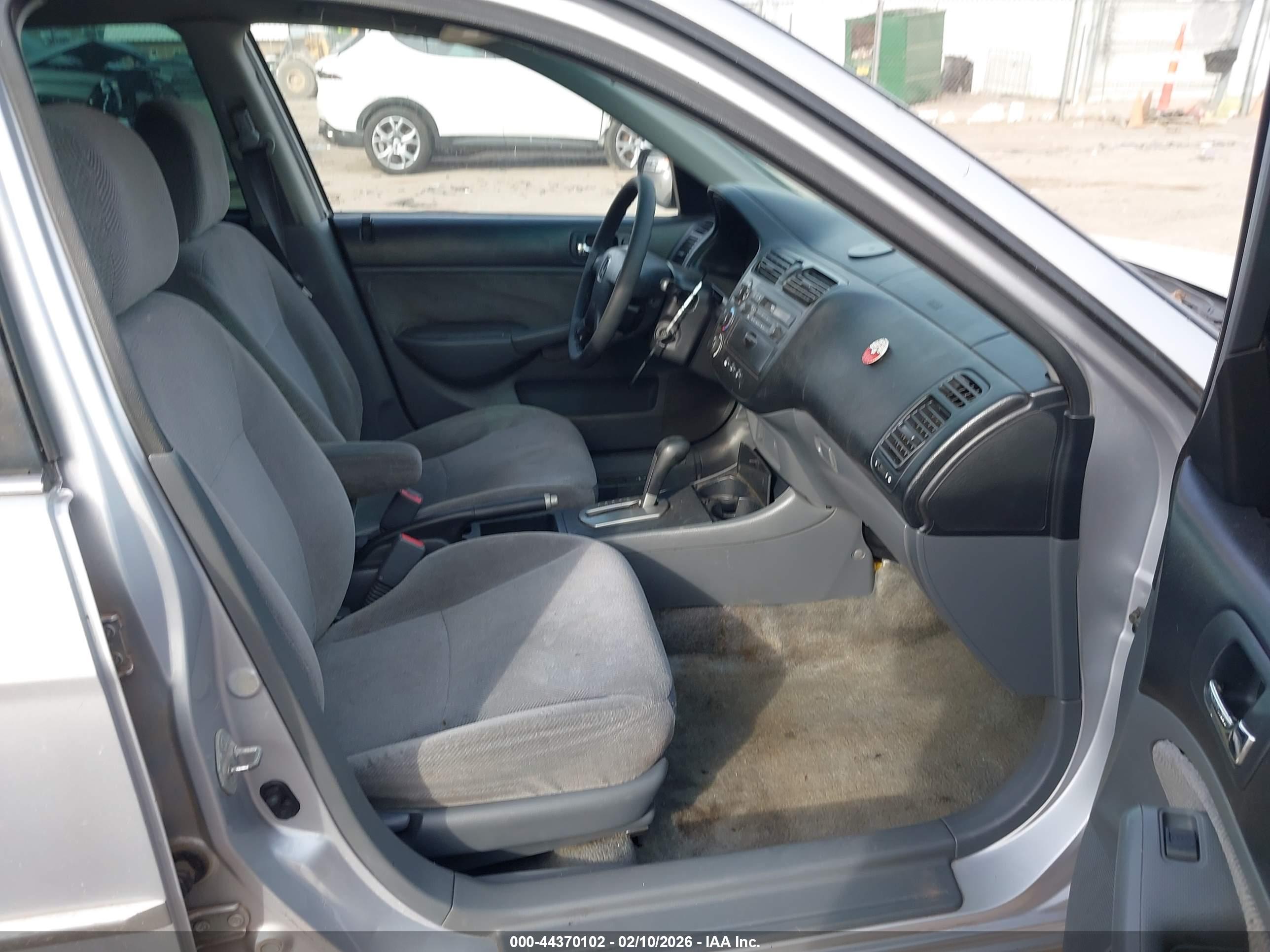 HONDA CIVIC image 5