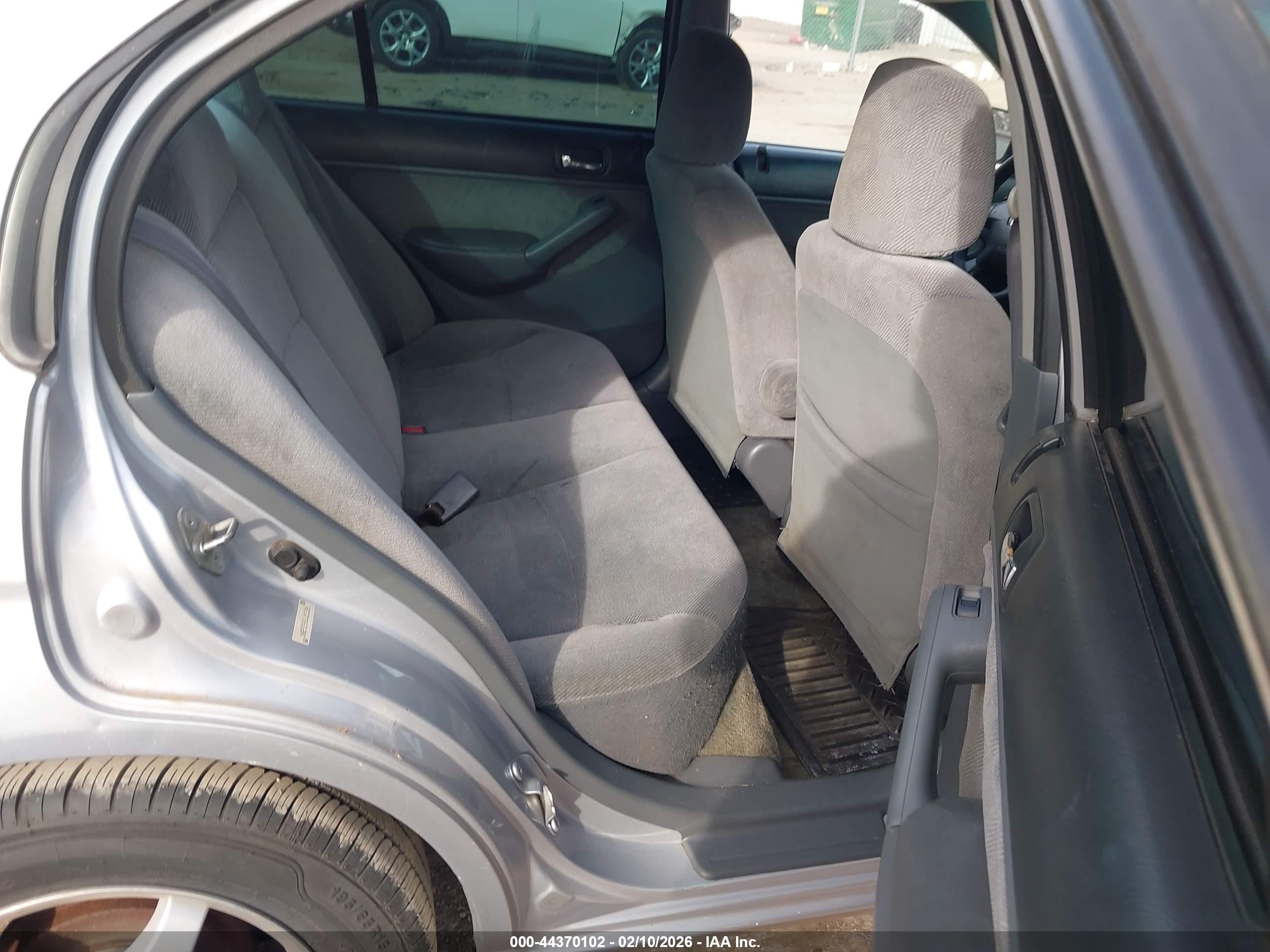 HONDA CIVIC image 8