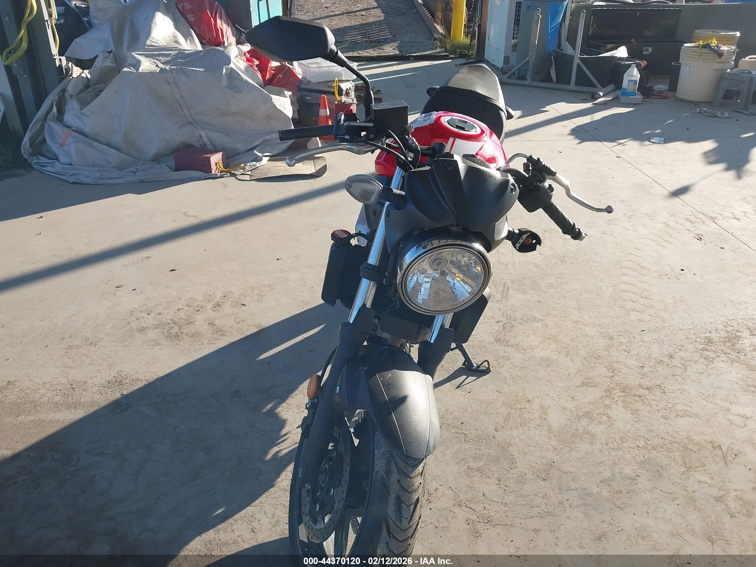 SUZUKI SV650 image 5