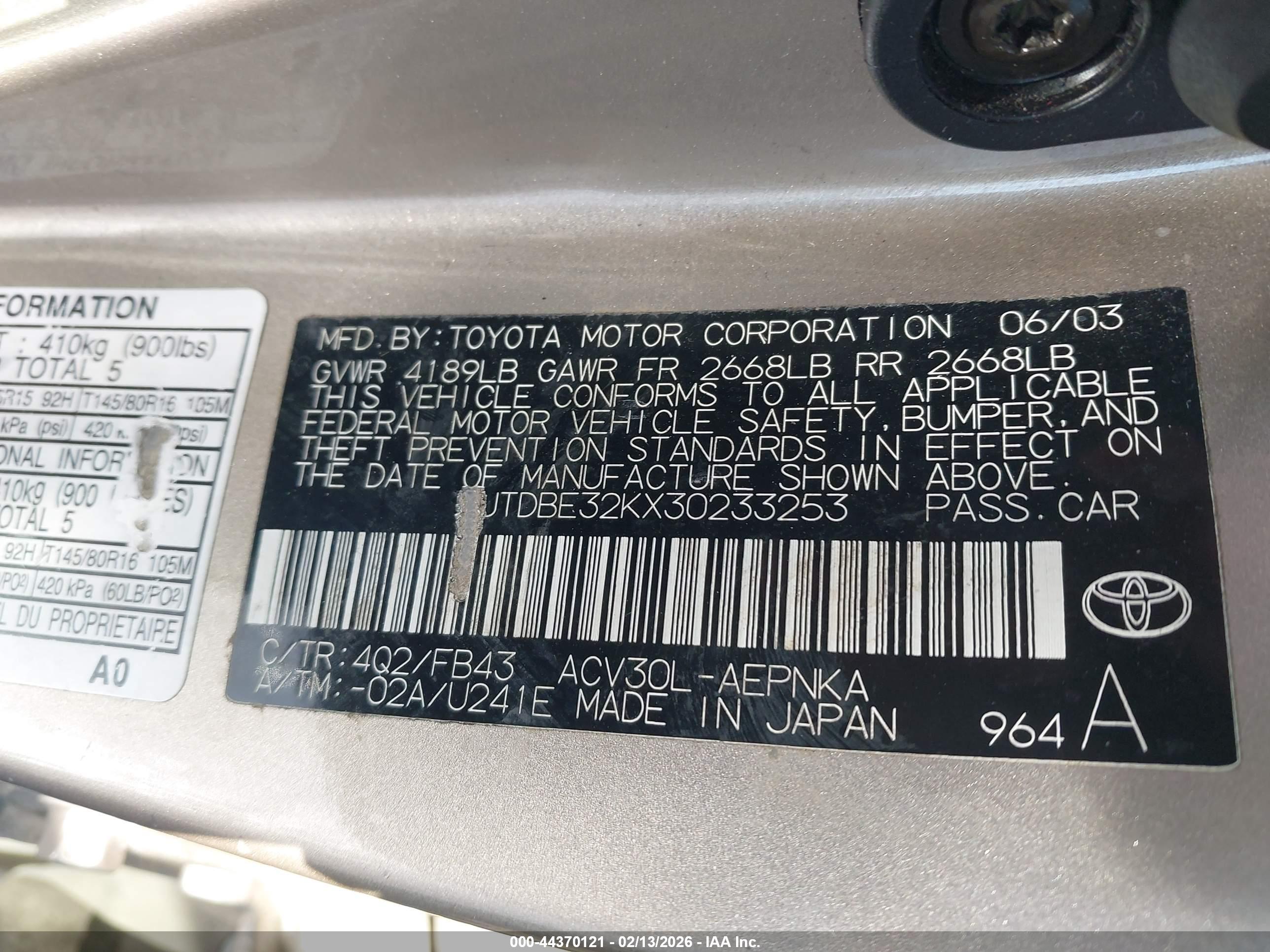 TOYOTA CAMRY image 9
