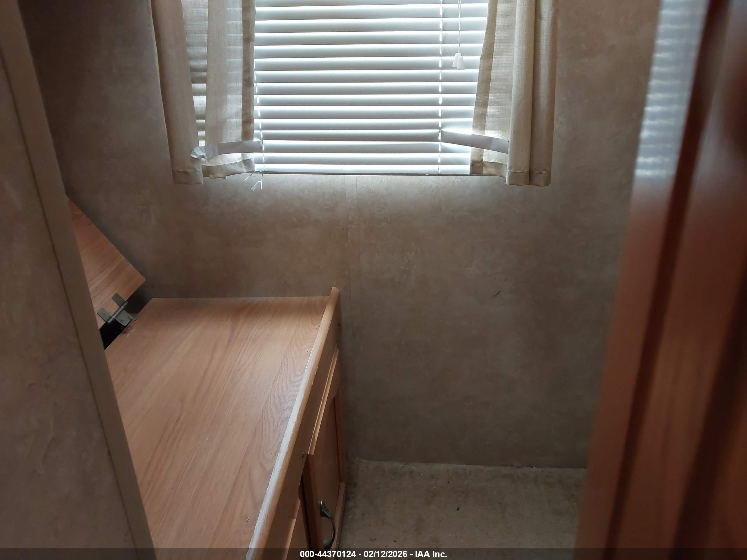 KEYSTONE RV image 8