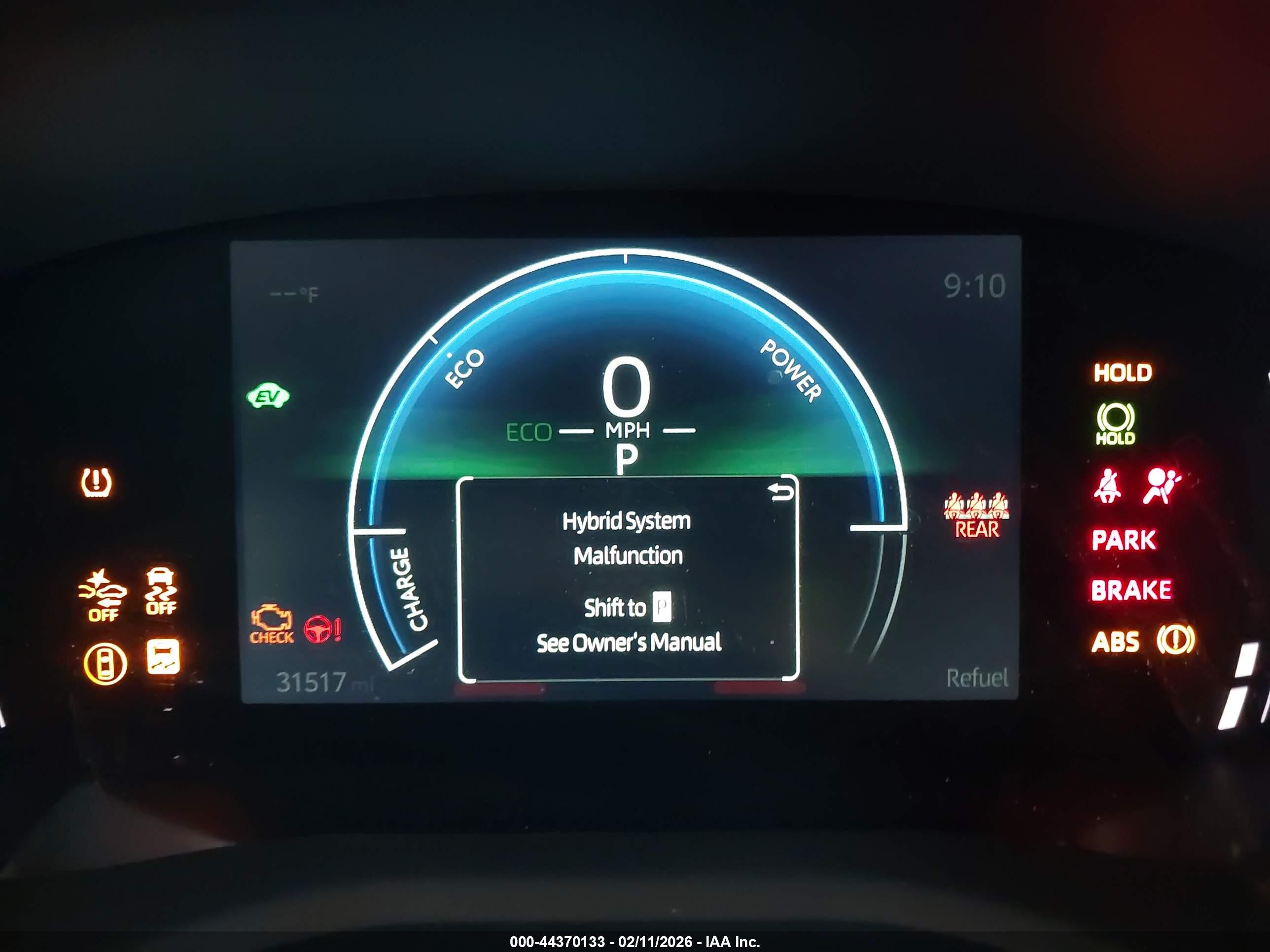 TOYOTA CAMRY image 7